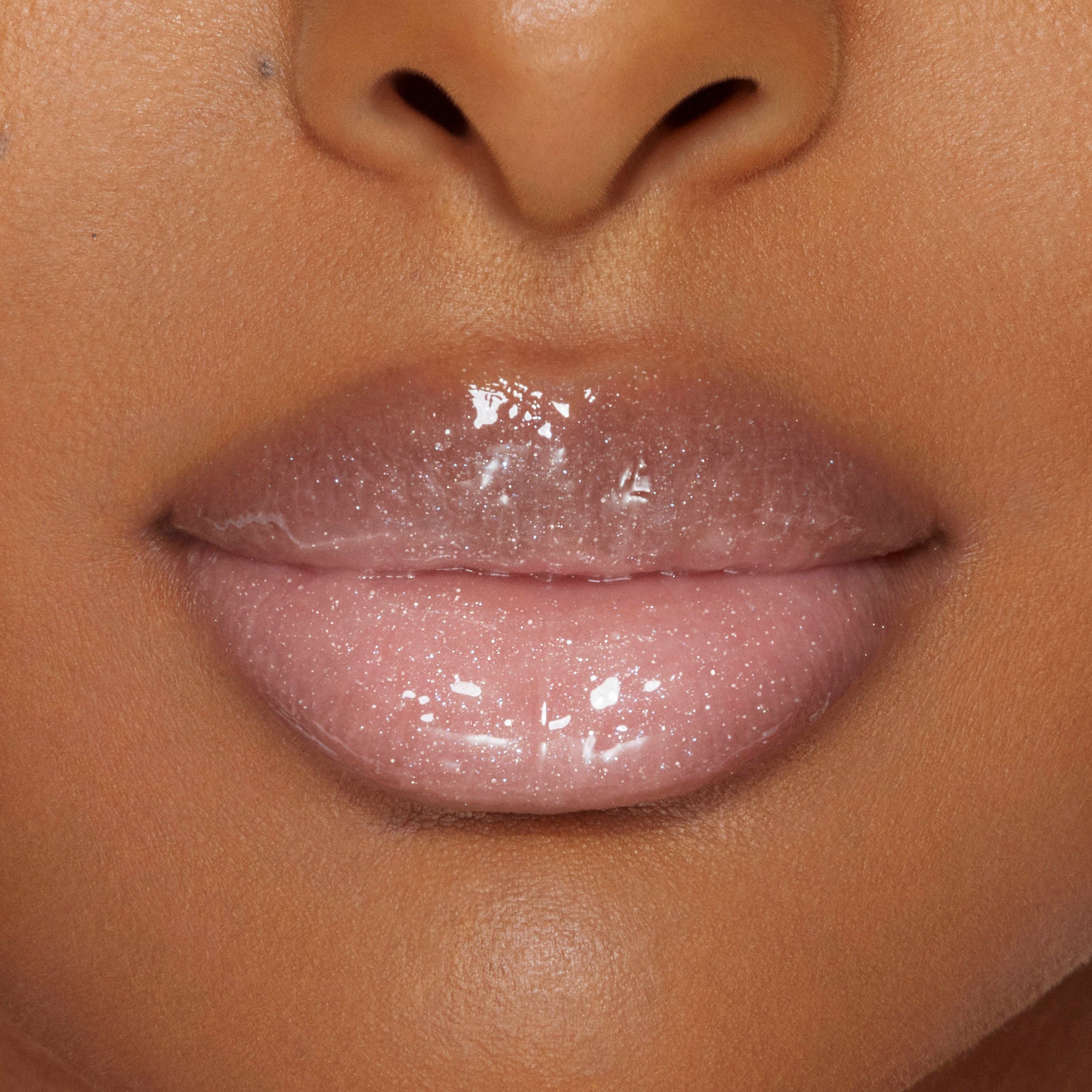 Best Plumping Lip Gloss for Fuller Lips - Hydrating & Shiny Lip Gloss with Collagen - Perfect for Daily Wear & Special Occasions
