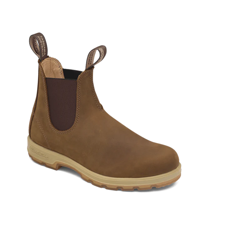 Blundstone 1320 Classic Chelsea Boots - Saddle Brown Leather with Gum Sole for Men & Women | Comfortable Slip-On Boots for Work, Hiking & Everyday Wear