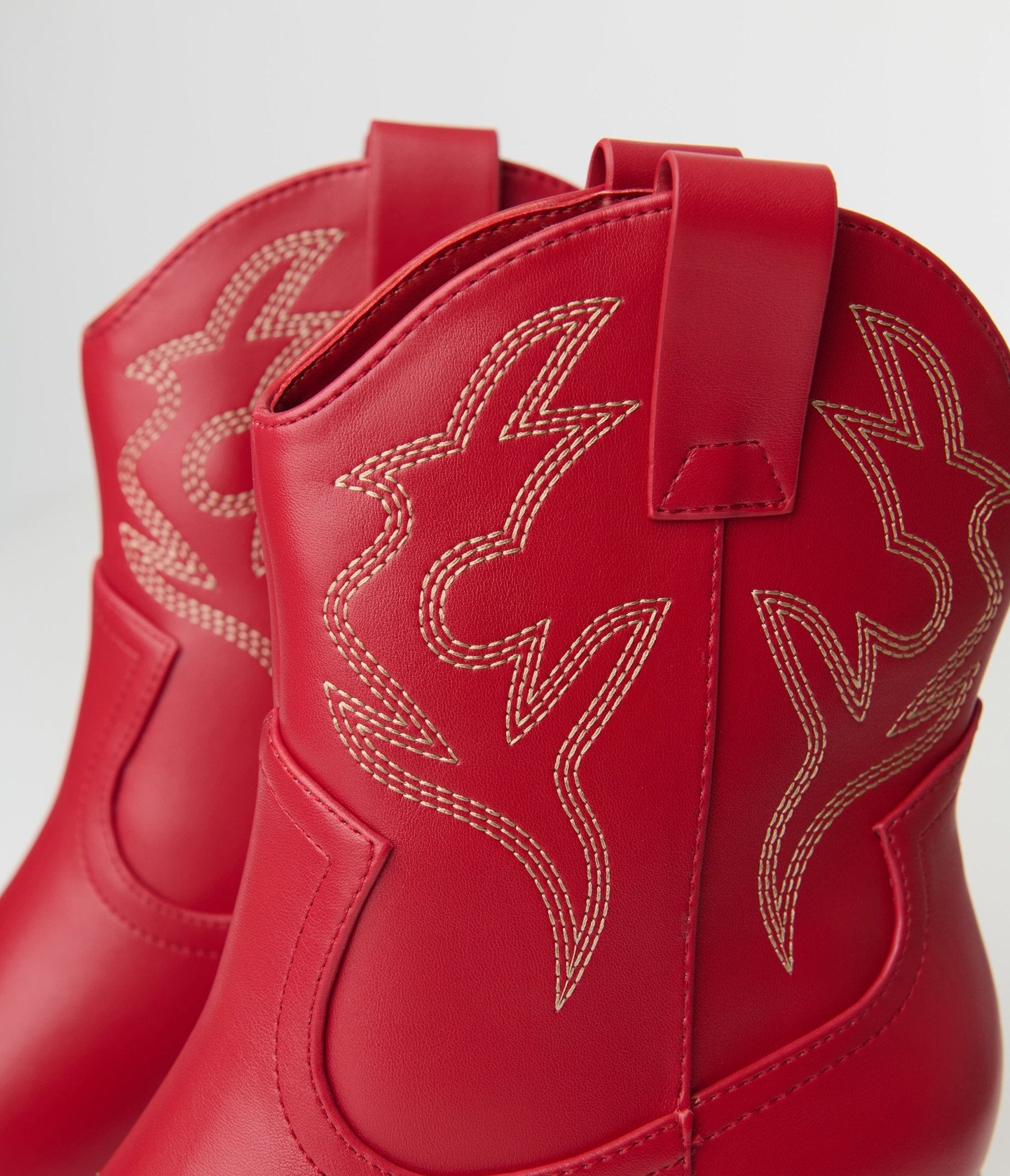 Premium Red Blazing Leather Cowboy Boots for Men & Women - Western Style Riding Boots with Comfortable Fit - Perfect for Country Music Festivals, Rodeos & Outdoor Adventures