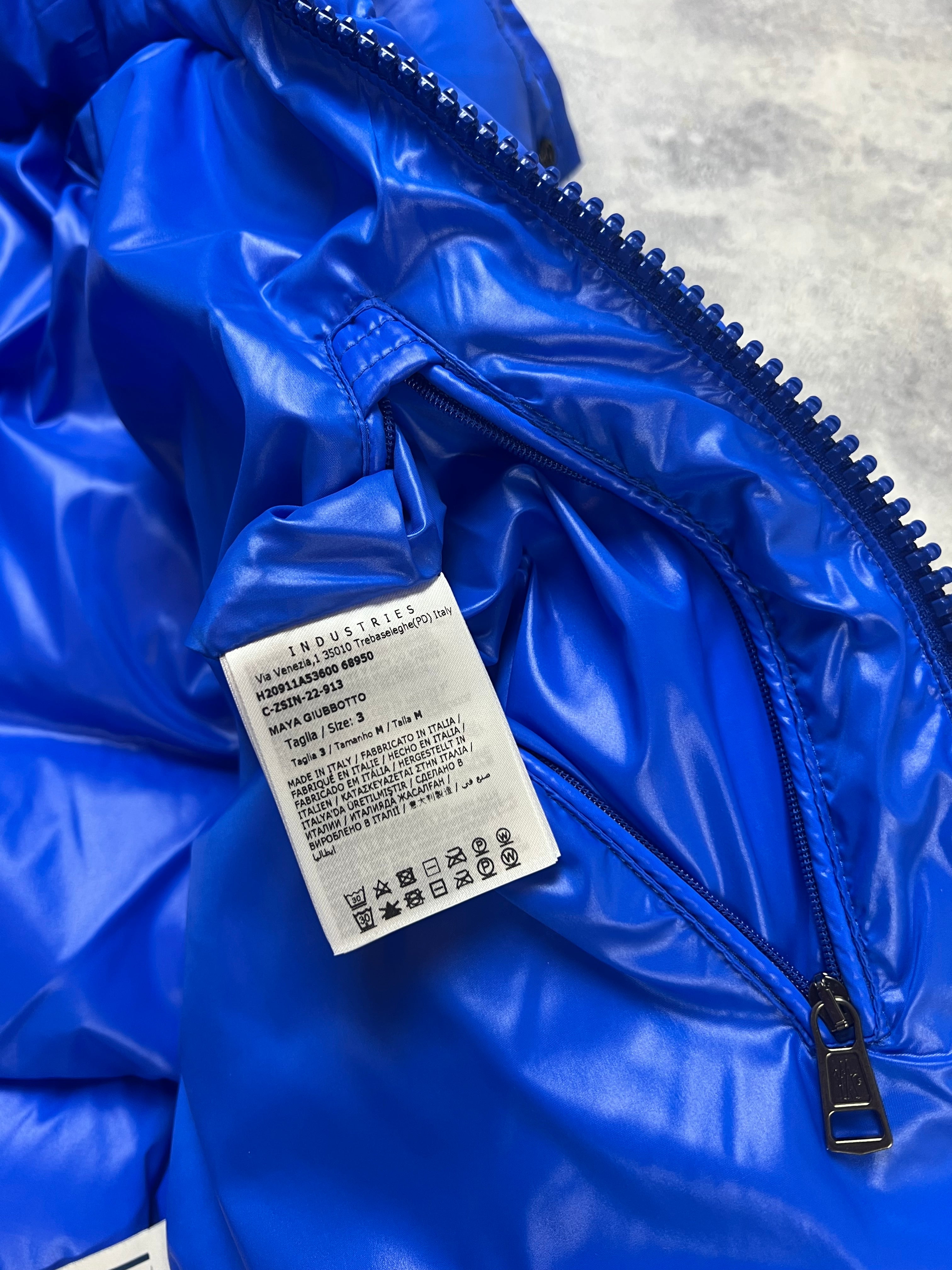 Moncler Blue Maya Puffer Jacket for Men & Women - Lightweight Winter Coat for Outdoor Activities & Urban Fashion