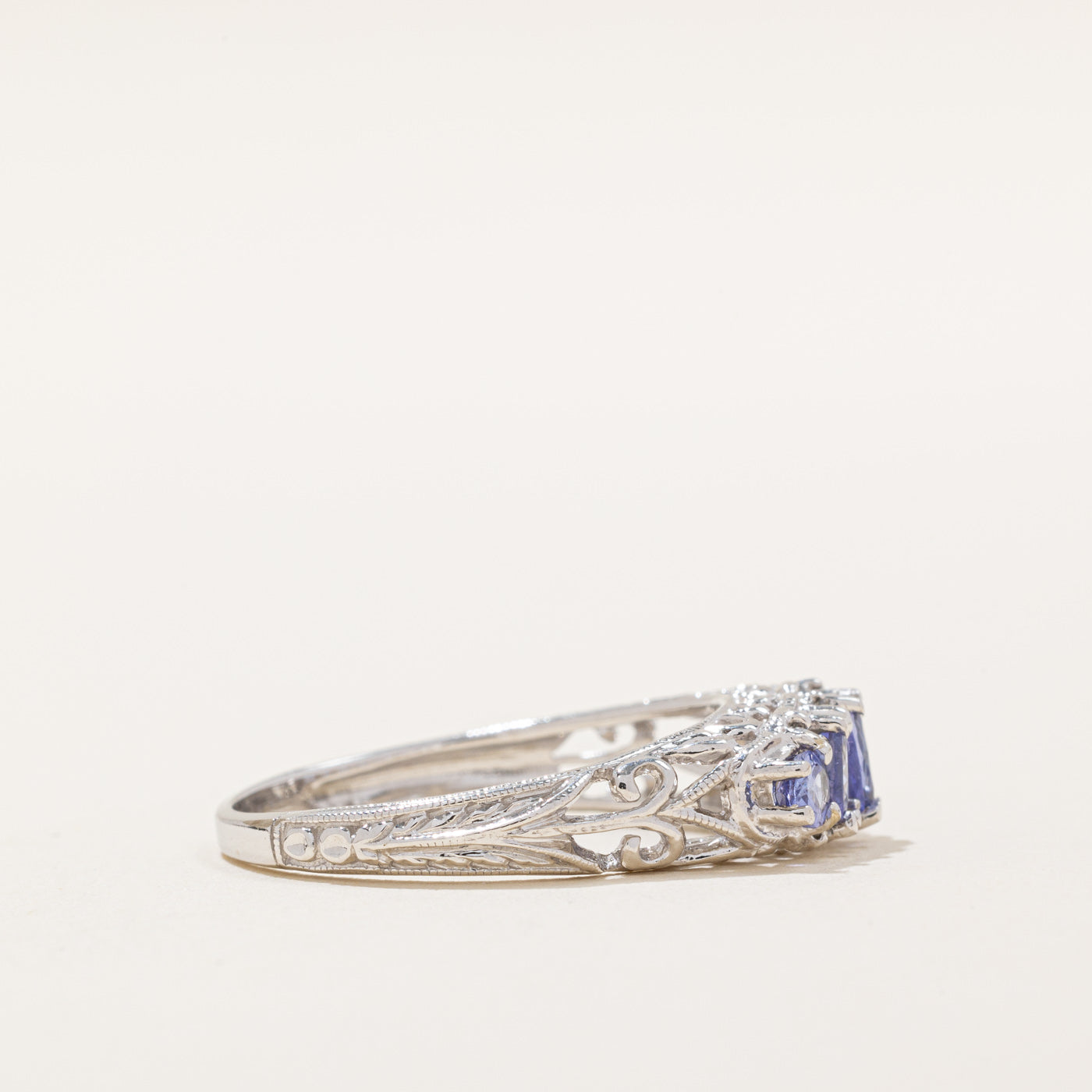 Exquisite 1.00ctw Tanzanite Cocktail Ring - Size 9.75 | Elegant Statement Jewelry for Evening Parties, Weddings & Special Occasions