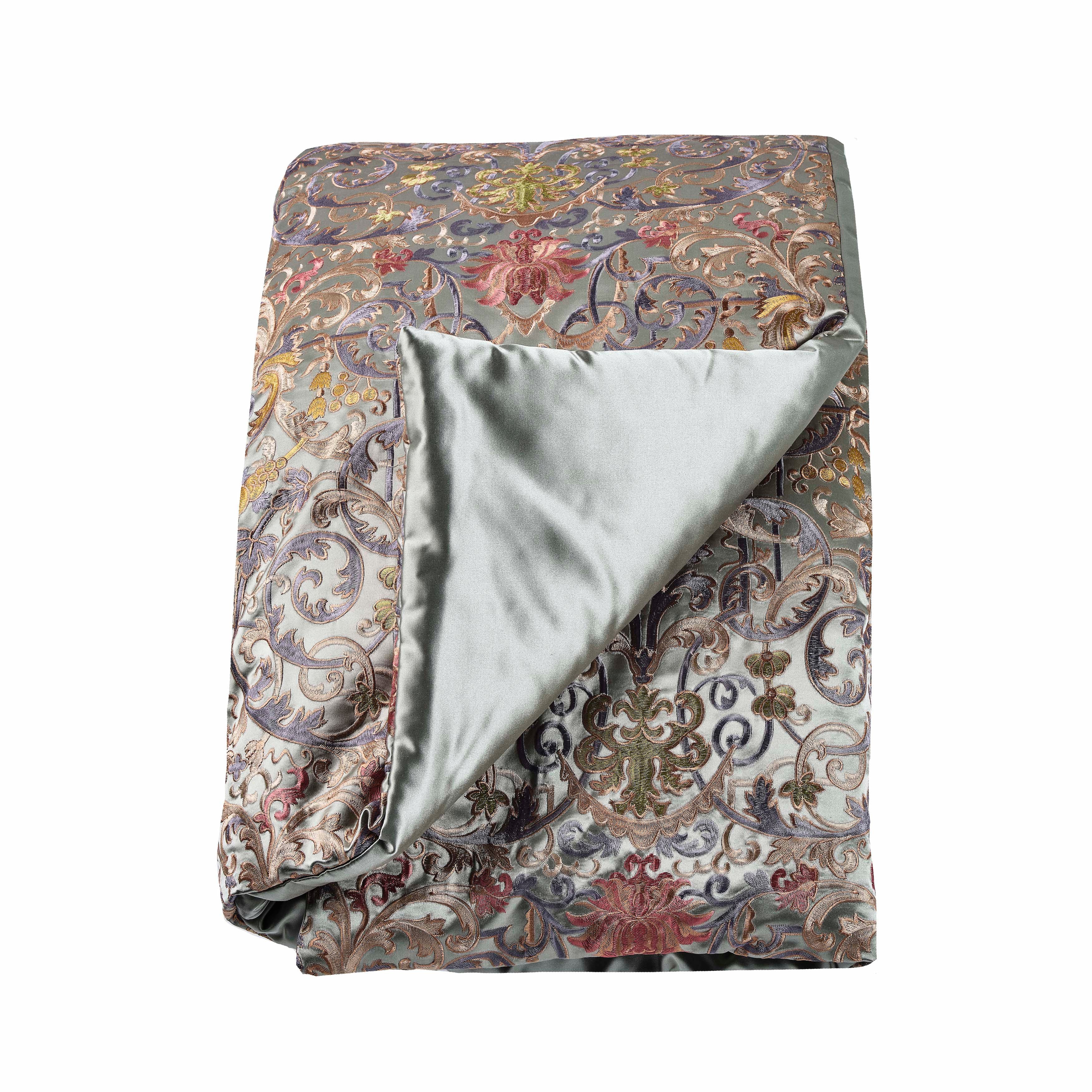 Venezia Throw Blanket - Soft & Cozy Knit Throw for Couch, Bed, or Sofa - Perfect for Home Decor, Gifts, and Winter Warmth