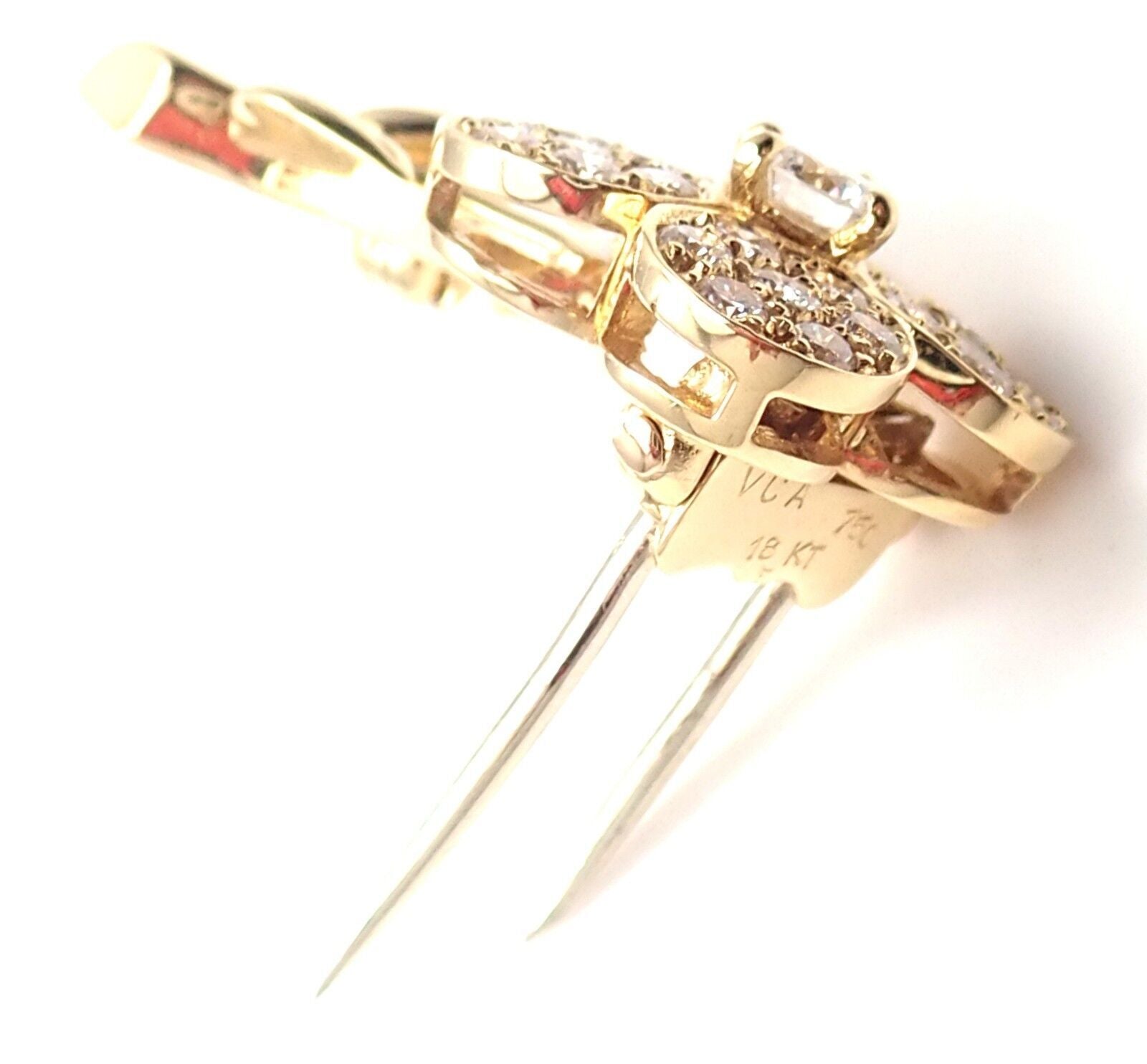 Authentic Van Cleef & Arpels Diamond 18K Yellow Gold Flower Pin Brooch - Vintage Luxury Jewelry for Women - Perfect for Weddings, Parties & Special Occasions