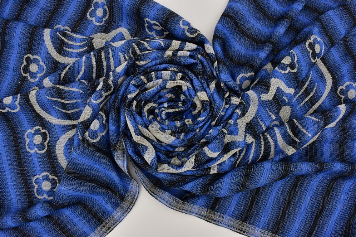 Premium Navy Blue Hibiscus Flowers 100% Cotton Bath Towel - Soft, Absorbent & Quick-Drying for Beach, Pool, Spa & Home Use