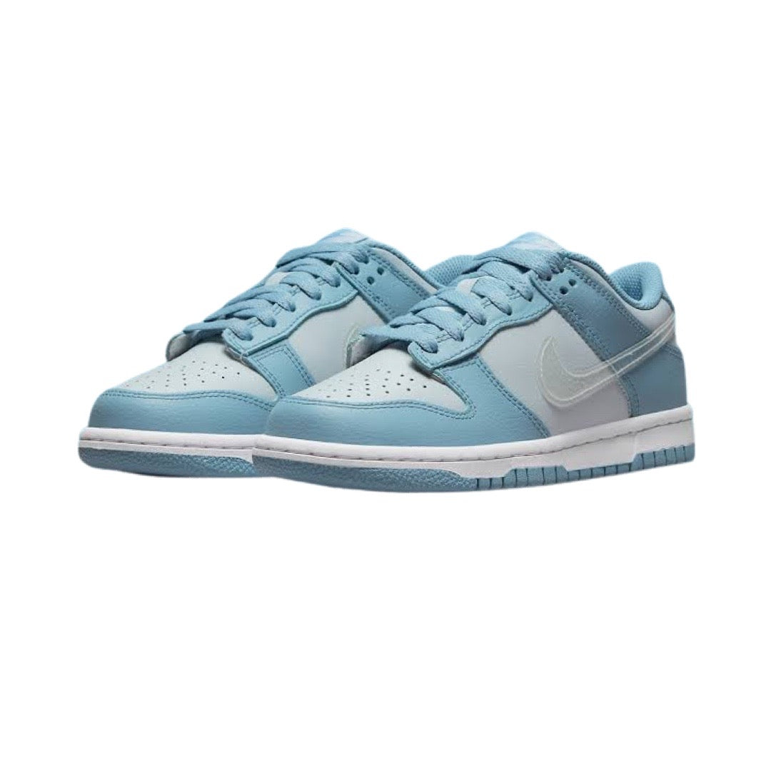 Nike Dunk Low GS Sneakers in Aura Blue - Stylish & Comfortable Shoes for Girls - Perfect for School, Sports & Casual Wear