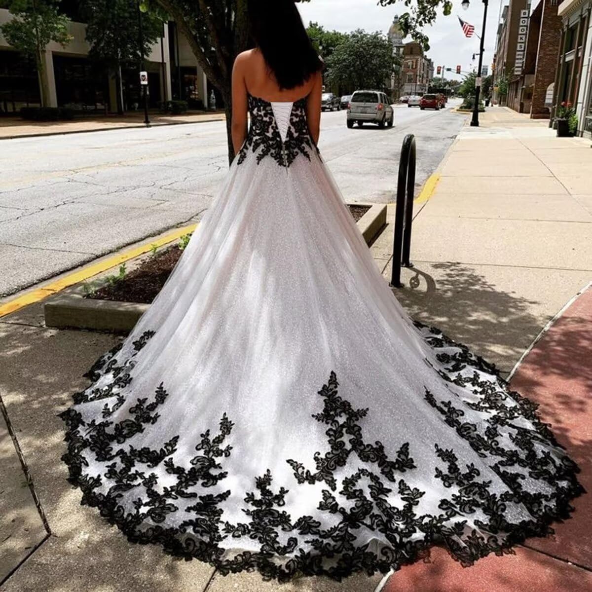 Zhangyo Gothic Black Lace Wedding Dress - Strapless Tulle Bridal Gown with Train | Elegant Sweetheart Neckline for Gothic Brides | Perfect for Dark Romance Weddings, Vampire Themed Ceremonies & Alternative Bridal Fashion