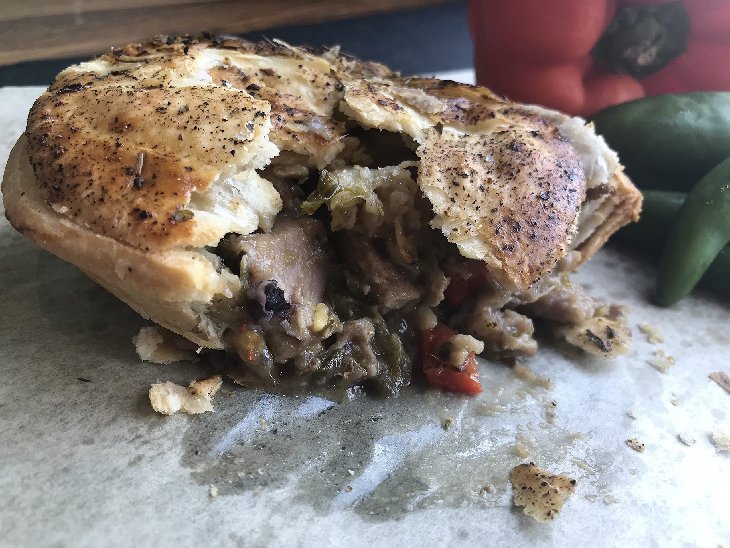 Kiwi Cuisine Pork & Green Chili New Zealand Style Pies - 12 Pack | Authentic Handmade Meat Pies | Perfect for Parties, Picnics & Quick Meals