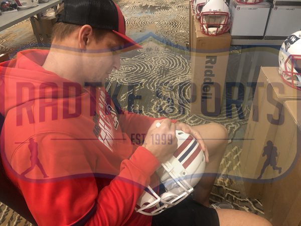 Rob Gronkowski Autographed New England Patriots Throwback Speed Authentic NFL Helmet - Signed Football Collectible for Fans, Man Cave Decor, Sports Memorabilia Display