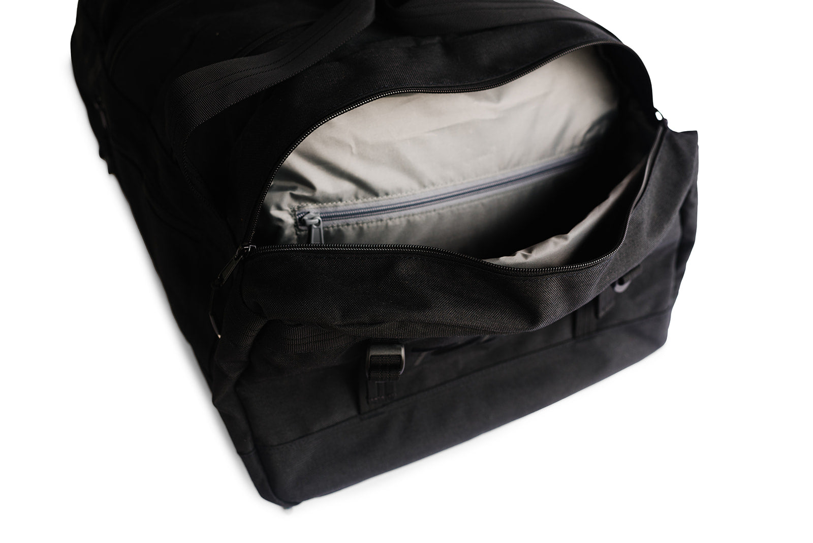 Washable Travel Duffel Bag 60L - Lightweight Waterproof Gym Duffel for Men & Women - Perfect for Camping, Sports, Gym, and Weekend Getaways