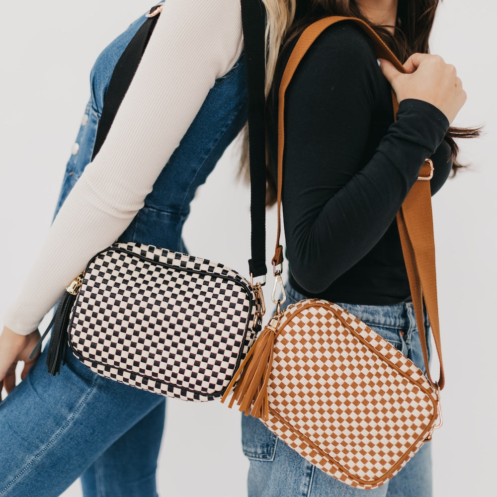 Handmade Woven Willow Camera Crossbody Bag - Stylish & Durable for DSLR & Mirrorless Cameras - Perfect for Travel, Hiking & Everyday Use