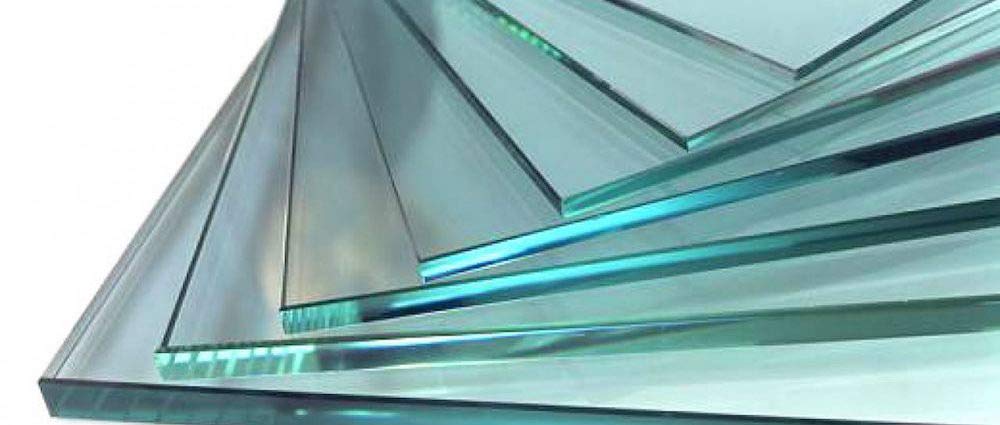 Modern Skyscraper Architectural Glass Wall Art - Stained Glass Office Decor for Architects & Engineers - Perfect Gift for Construction Professionals & Cityscape Lovers - Ideal for Home Office, Conference Rooms & Corporate Gifts