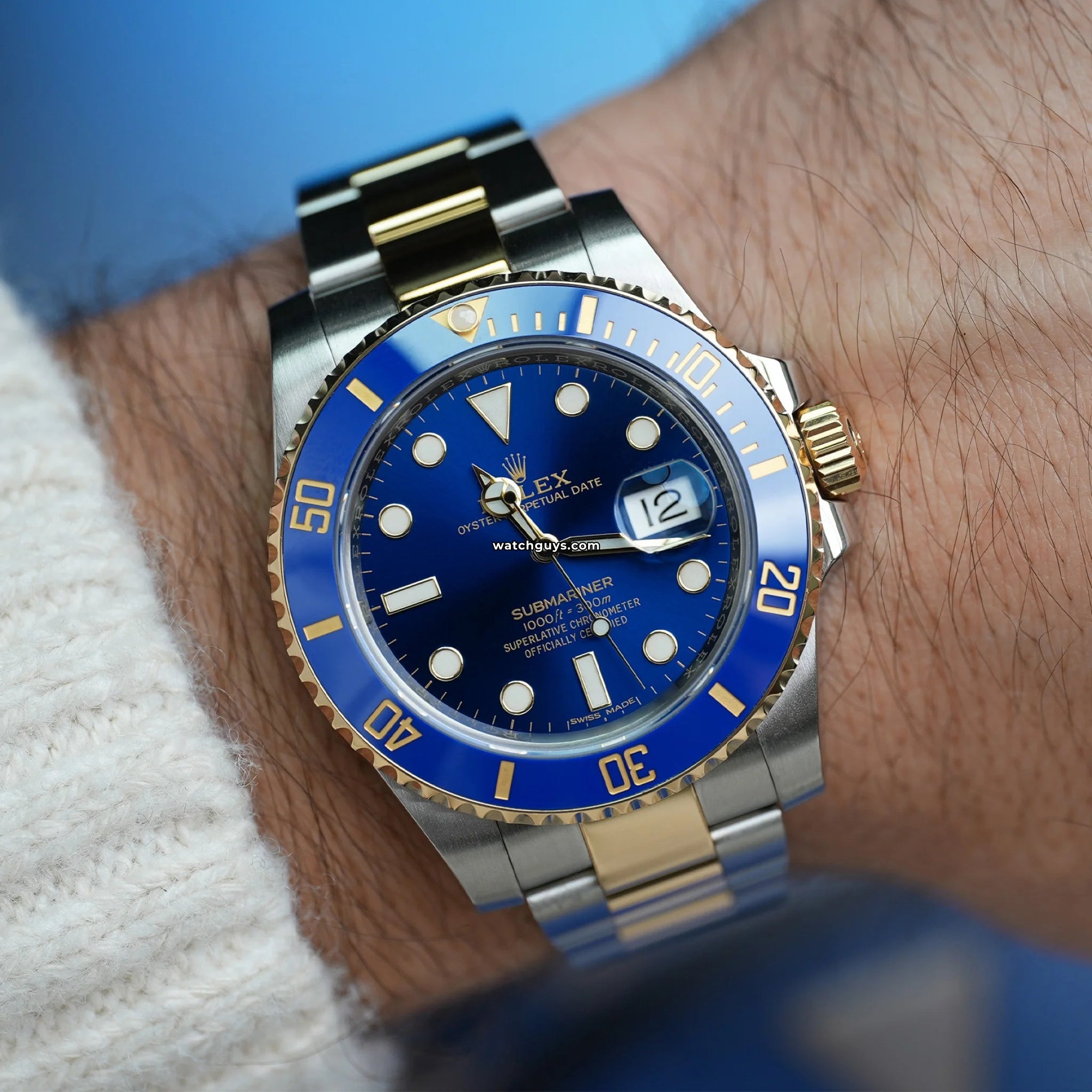 Rolex Submariner 116613LB Men's Luxury Dive Watch - Blue & Gold Stainless Steel - Professional Waterproof Wristwatch for Diving, Swimming & Formal Occasions