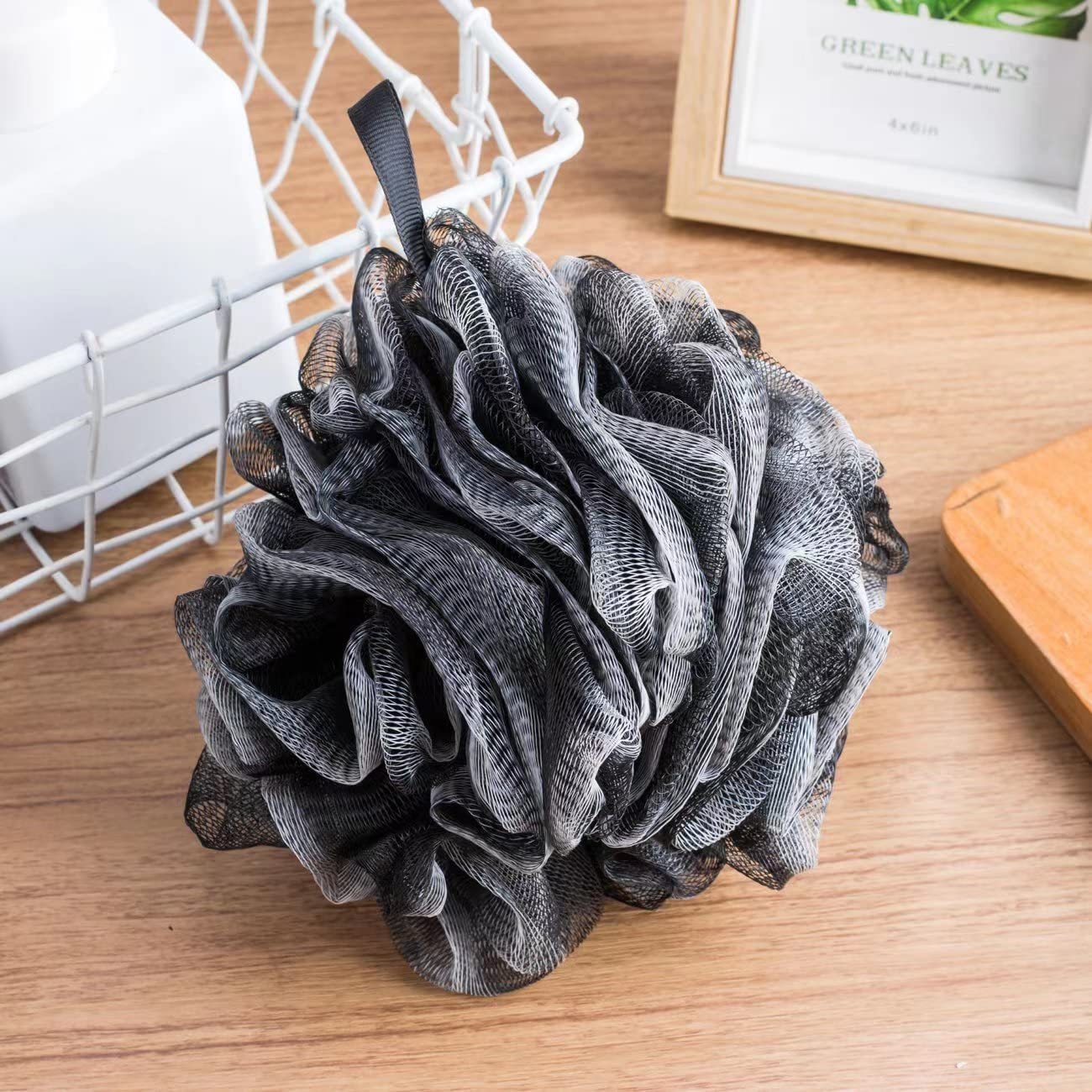 Natural Green Loofah Sponge - Exfoliating Body Scrubber for Soft Skin | Eco-Friendly Bath & Shower Accessory | Perfect for Spa, Home & Travel Use