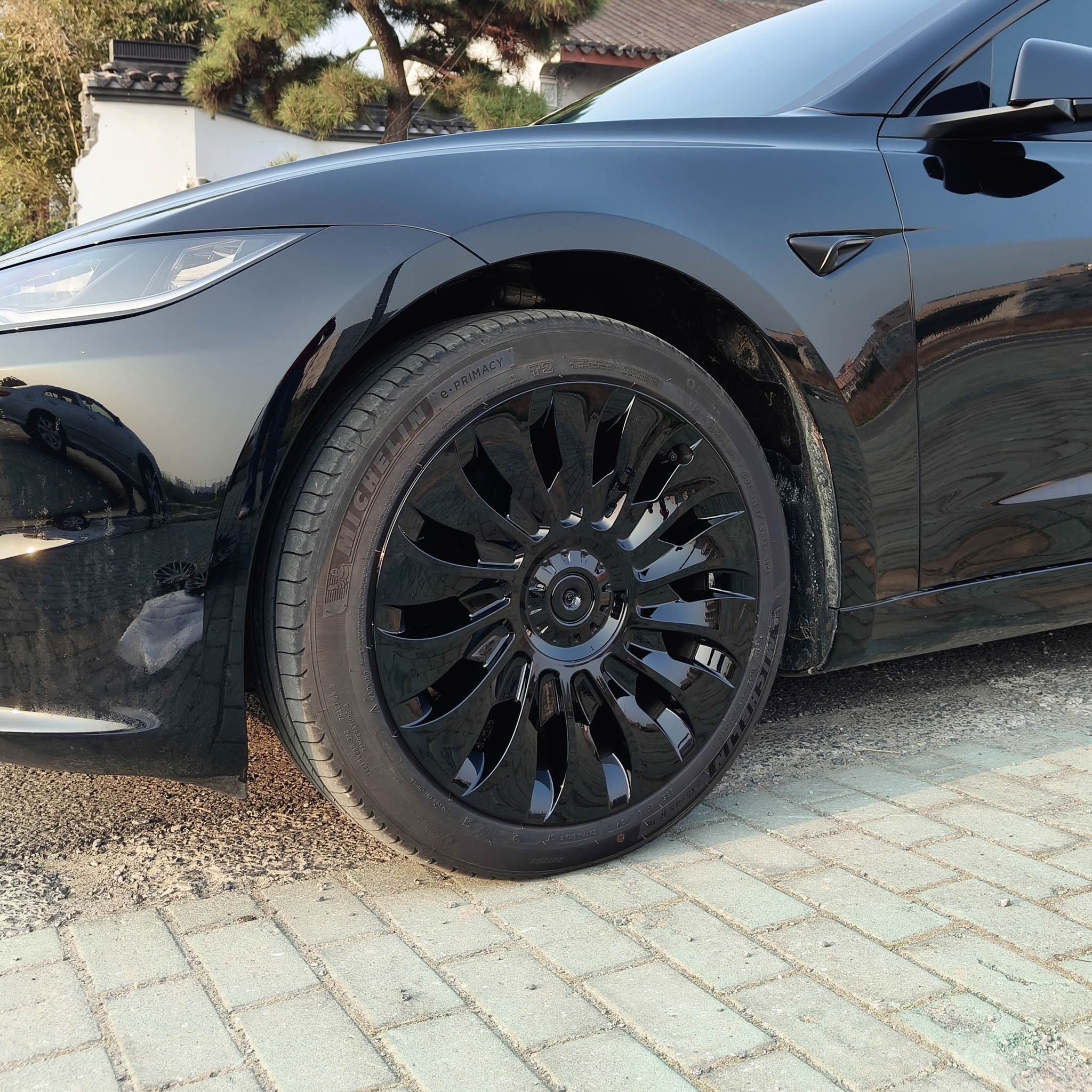 1 Pcs of UberTurbine 18'' Wheel Covers for 2024+ Tesla Model 3 (Single Replacement) - Premium Alloy Wheel Protection & Style Upgrade for Daily Commuting & Road Trips