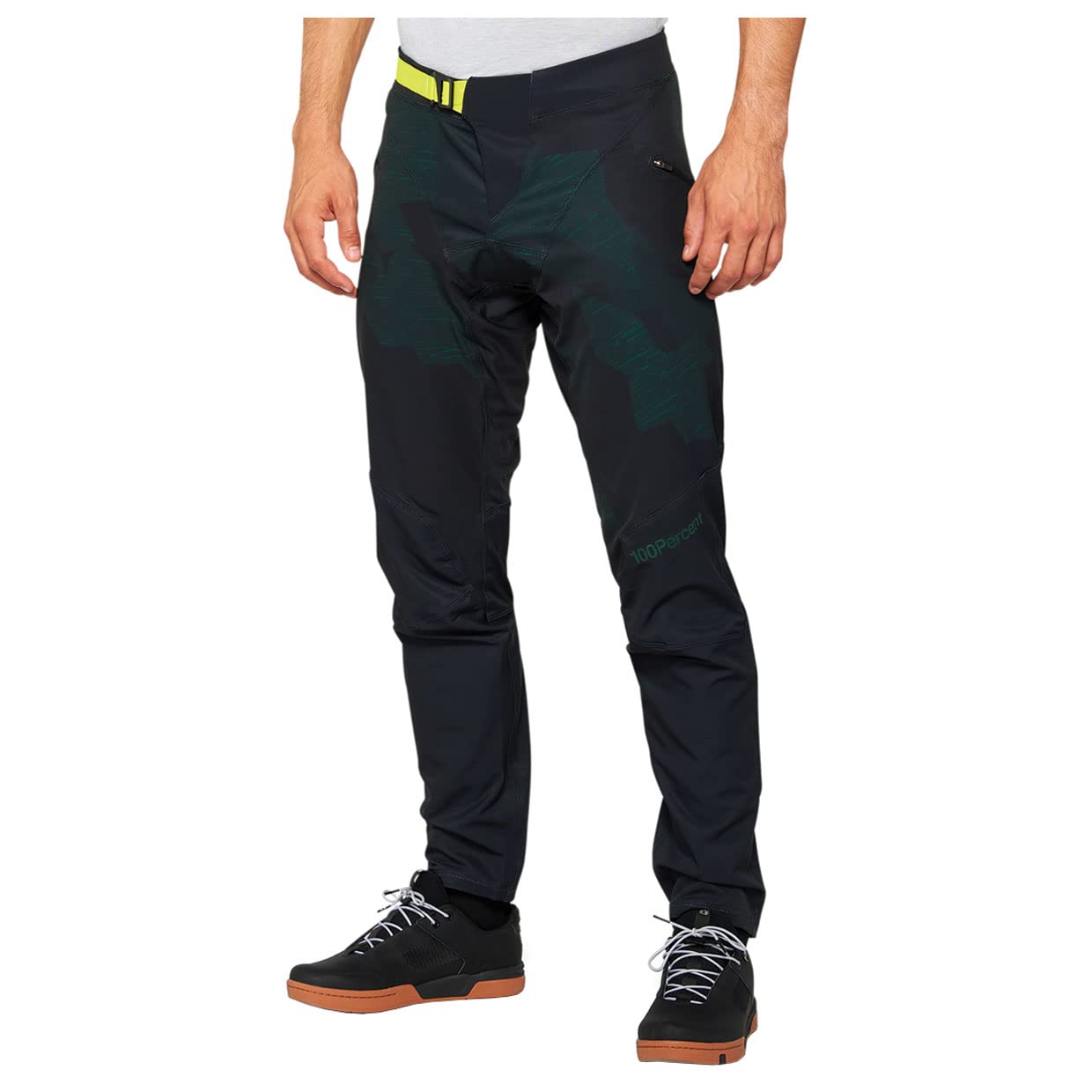 100% MTB Wear Airmatic Le Pants - Black Camo, Size 30, Unisex Adult Mountain Bike Pants - Nero Color, Medium | Perfect for Trail Riding & Enduro Cycling