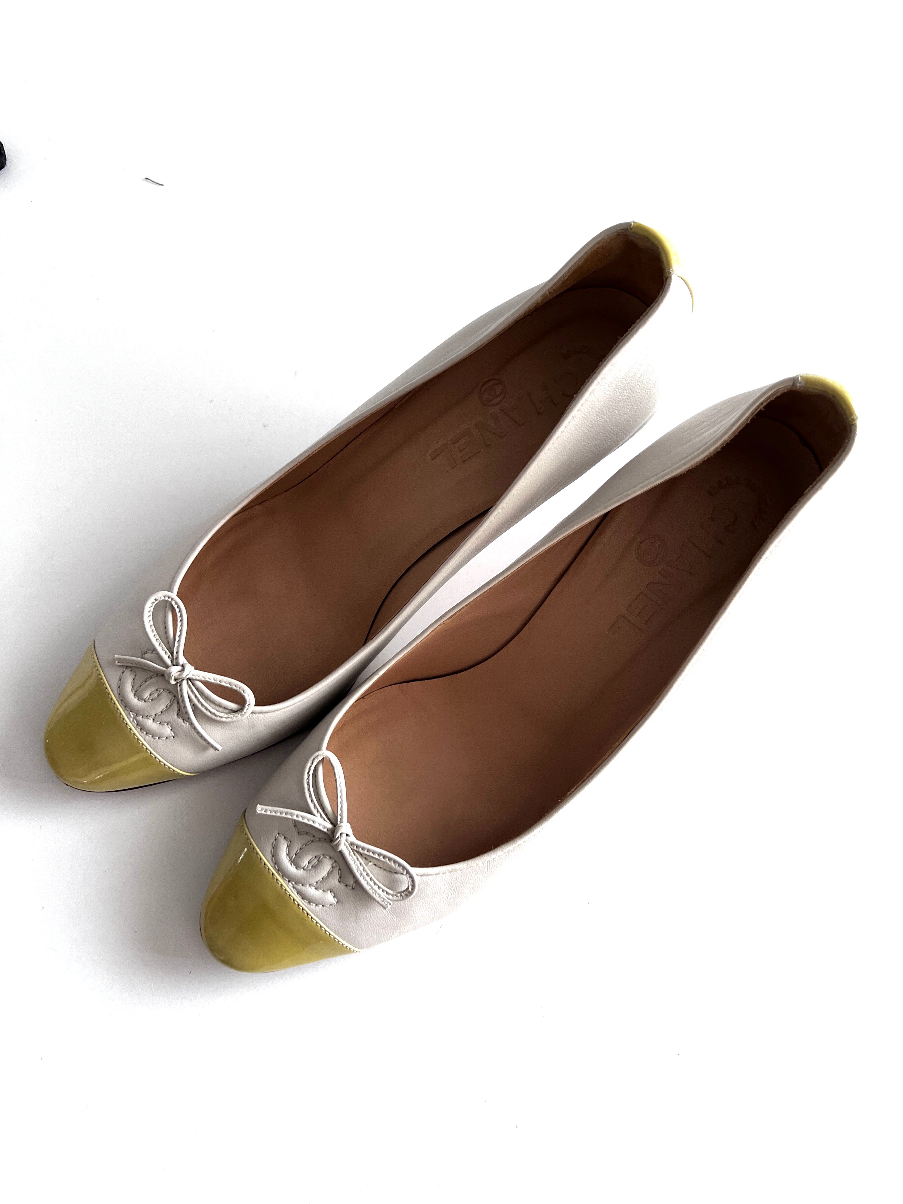 Chanel Black Leather Ballet Heels Size 8C - Women's Luxury Pointed Toe Pumps for Evening Wear & Special Occasions