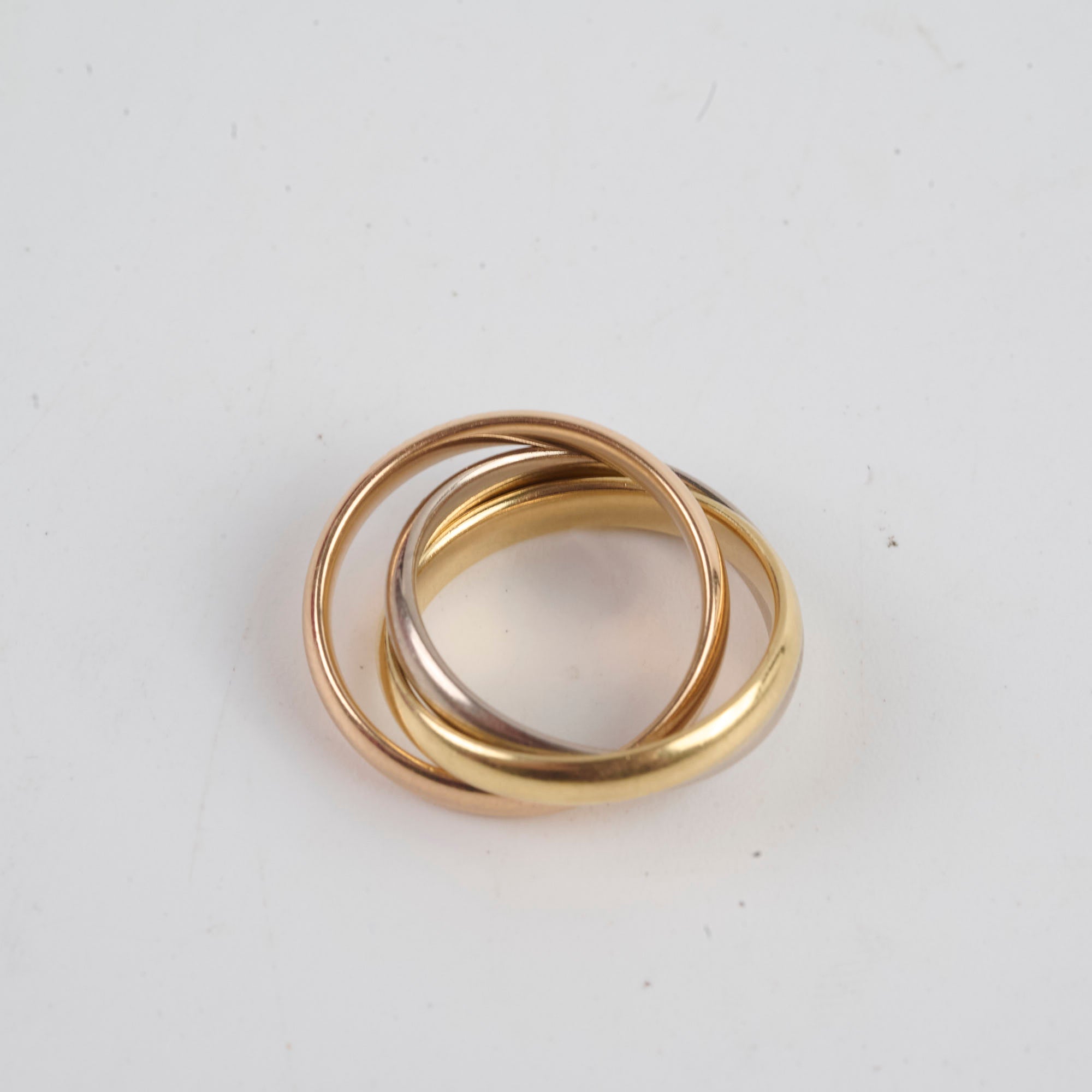 Cartier Trinity Ring Medium Model Size 51 - 18K Gold Tri-Color Interlocking Bands (2024) | Luxury Jewelry for Women, Anniversary Gift & Special Occasions