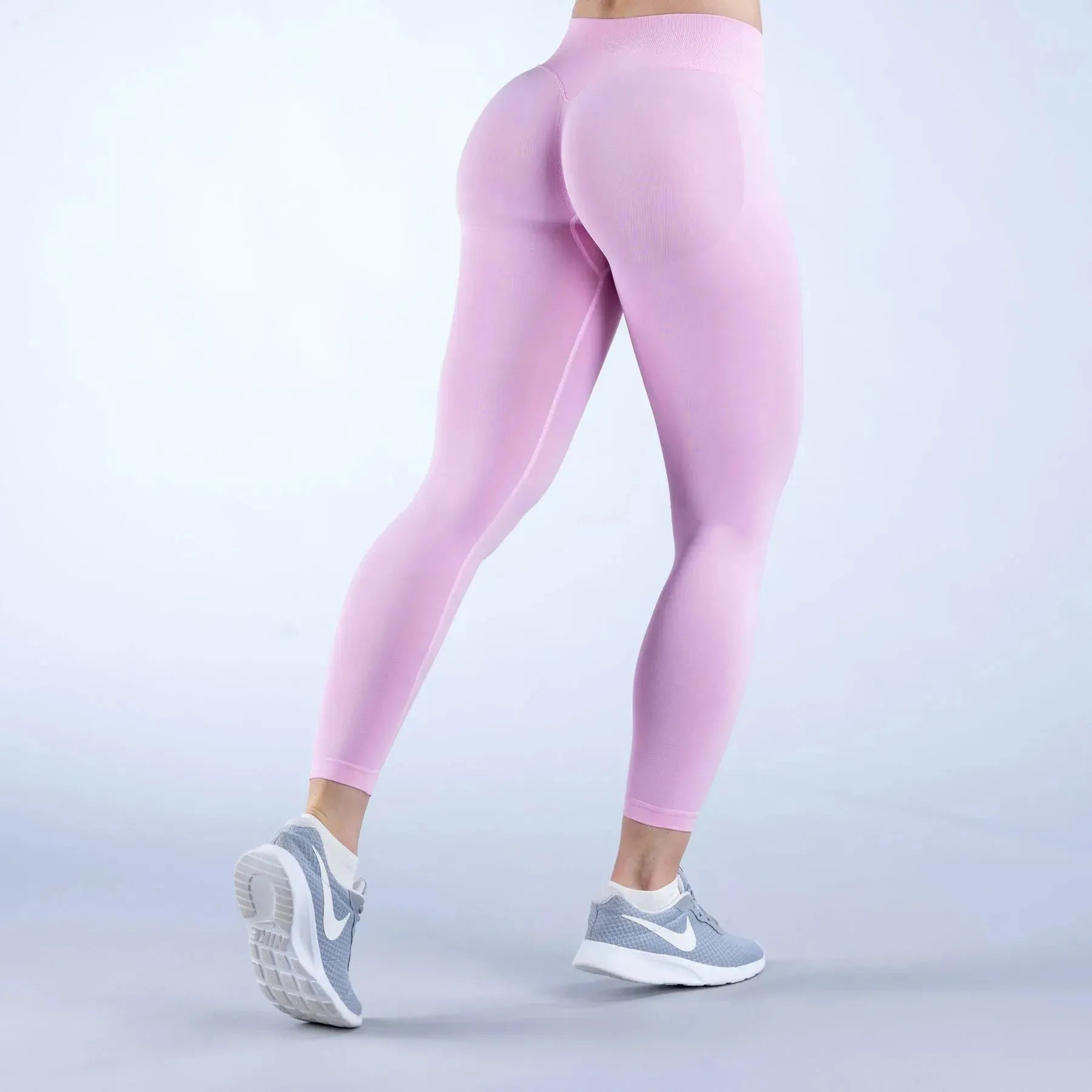 High Stretch Seamless Yoga Pants for Women - Low Ribbed Waistband, Scrunch Butt Gym Leggings - Sweat Wicking Workout Tights for Yoga, Running & Fitness Training