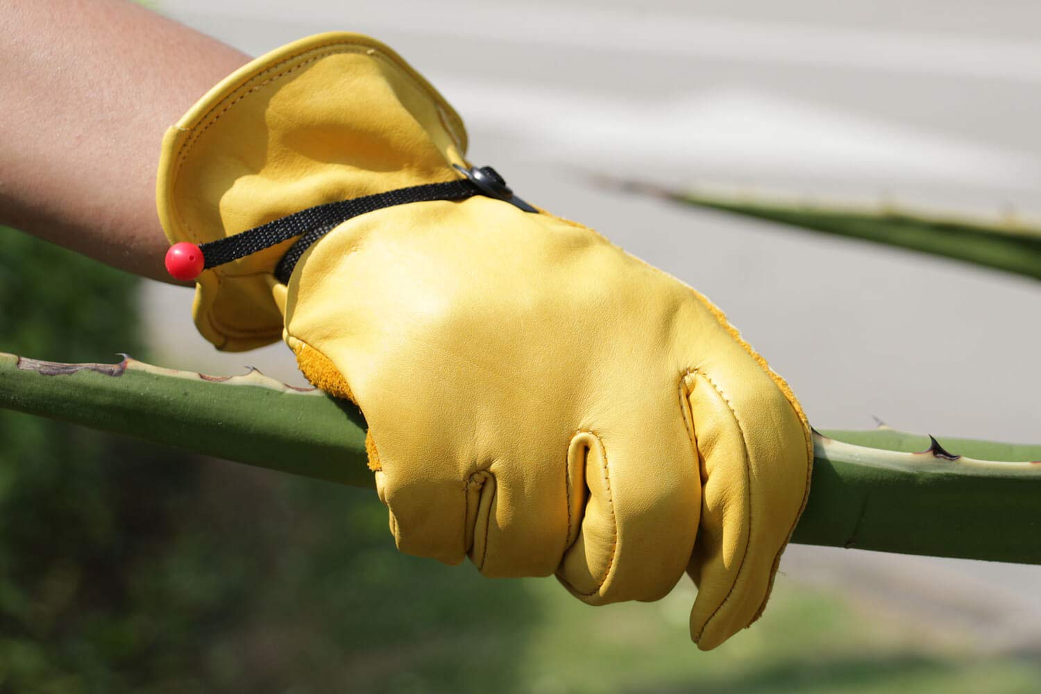 OZERO Leather Work Gloves - Cowhide for Men & Women - Driving, Gardening, Ranch Work