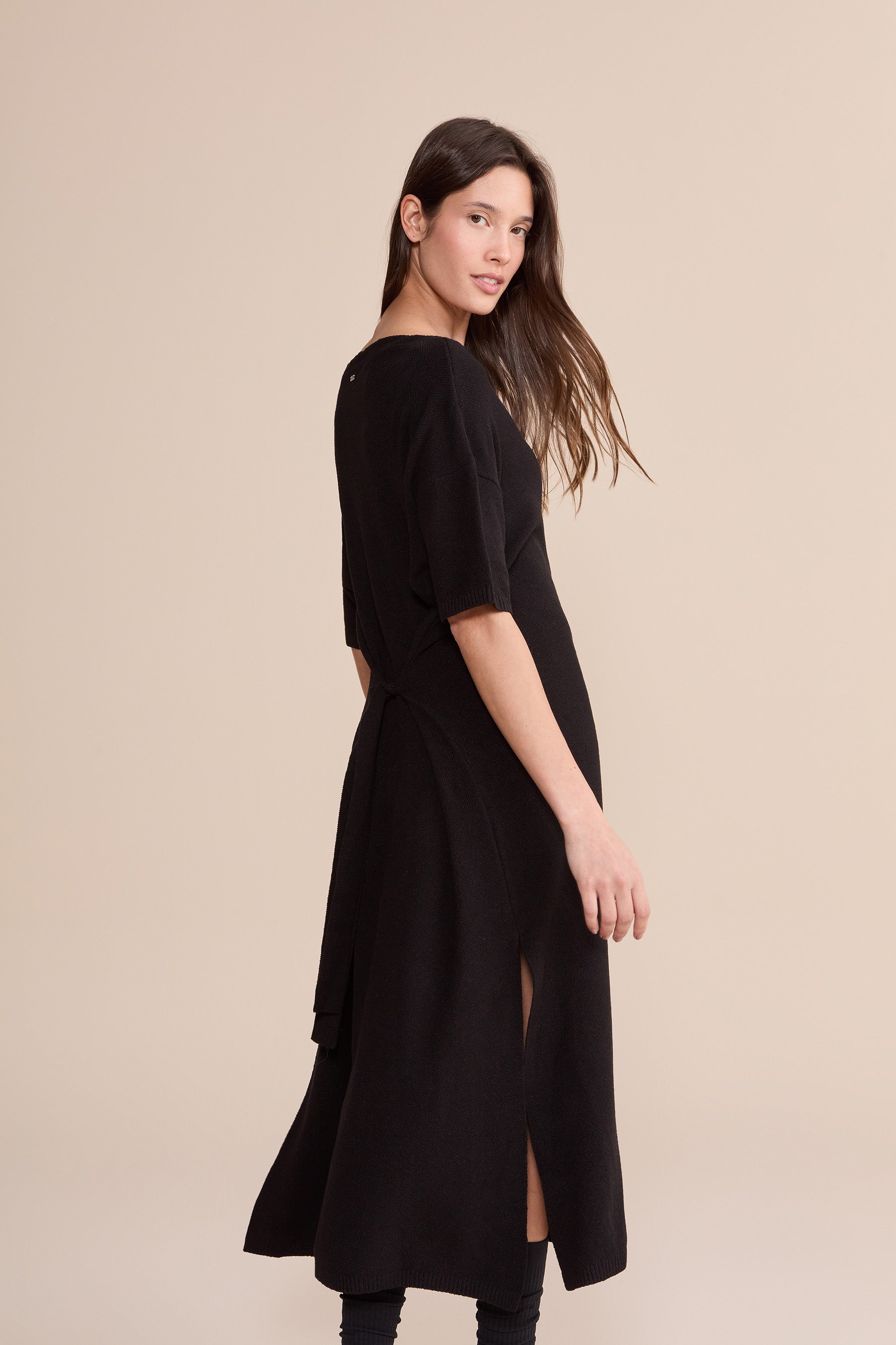 Stylish Midi Mesh Stitch Knit Dress for Women | Flattering Casual & Party Wear | Perfect for Date Nights, Office Outfits & Summer Events