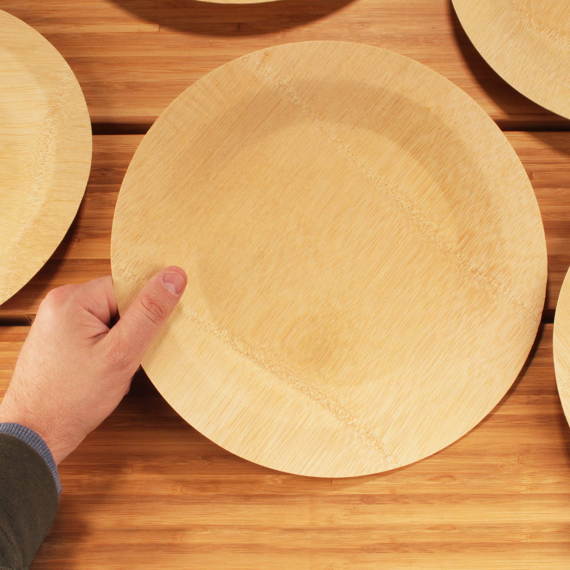BambooMN 11-Inch Round Disposable Bamboo Plates - 96 Pack | Eco-Friendly Compostable Dinnerware for Parties, Picnics & Events | Sustainable Bamboo Veneer Plates (28cm)