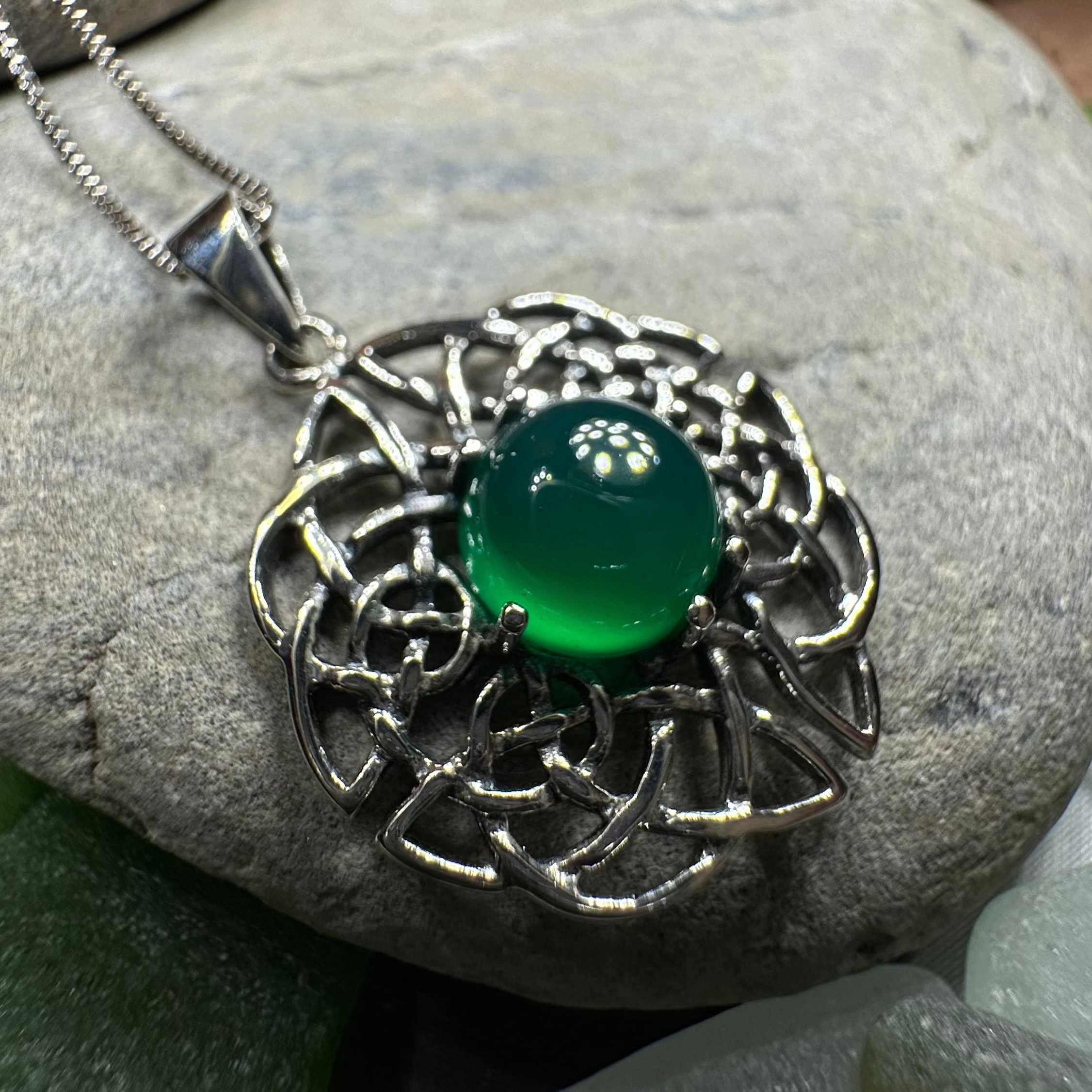Elvenfire Celtic Knot Necklace for Women - Stainless Steel Viking Jewelry - Elegant Norse Pendant for Everyday Wear & Special Occasions