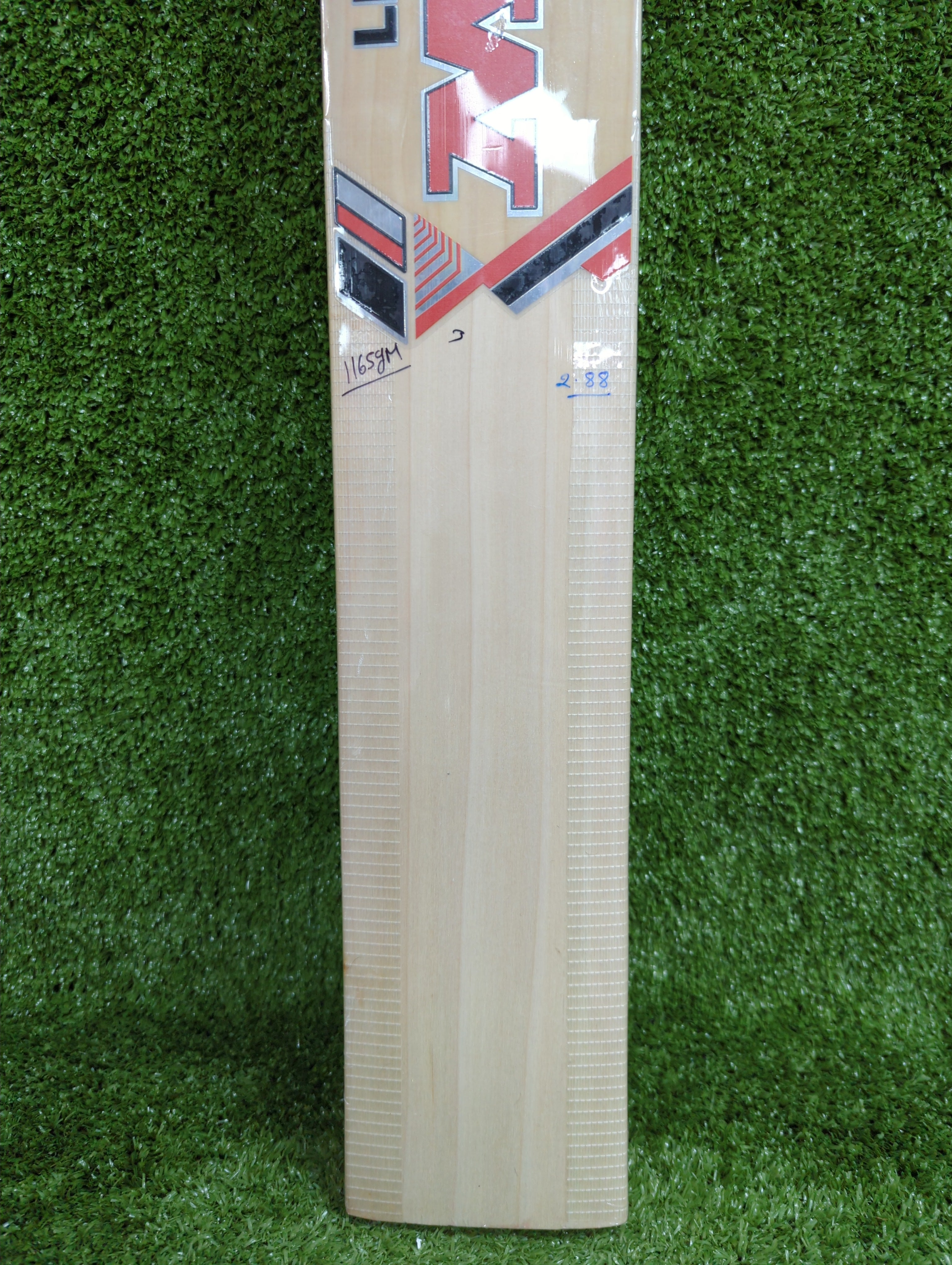MRF Legend VK 18 300 Cricket Bat - Premium English Willow Cricket Bat for Professional Players - Perfect for Tournament Matches and Practice Sessions