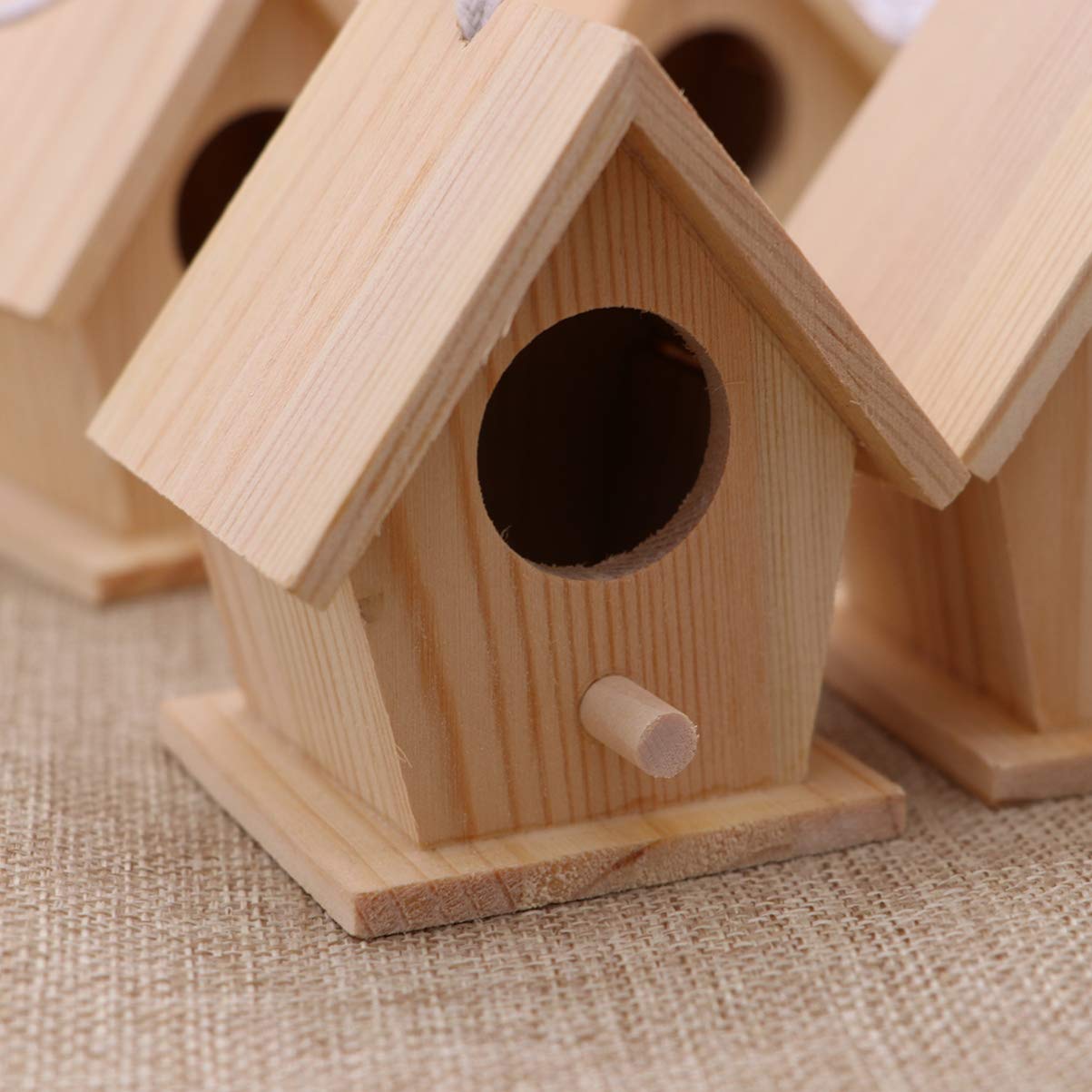 EXCEART Mini Hanging Bird House - Wooden Log Cabin Decor for Parrots, Crafts & Kids Room | Outdoor Garden Ornament, DIY Home Decoration, Unique Gift Idea for Bird Lovers