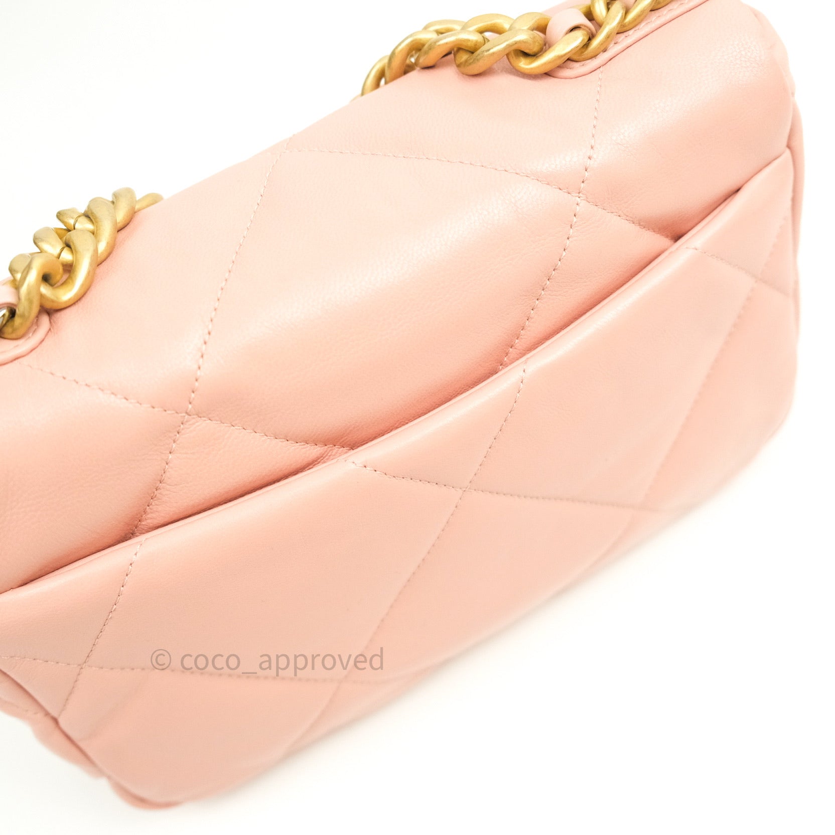 Chanel 19 Small Goatskin Handbag in Rose Pink with Mixed Hardware - Luxury Crossbody Bag for Women, Perfect for Date Night & Special Occasions