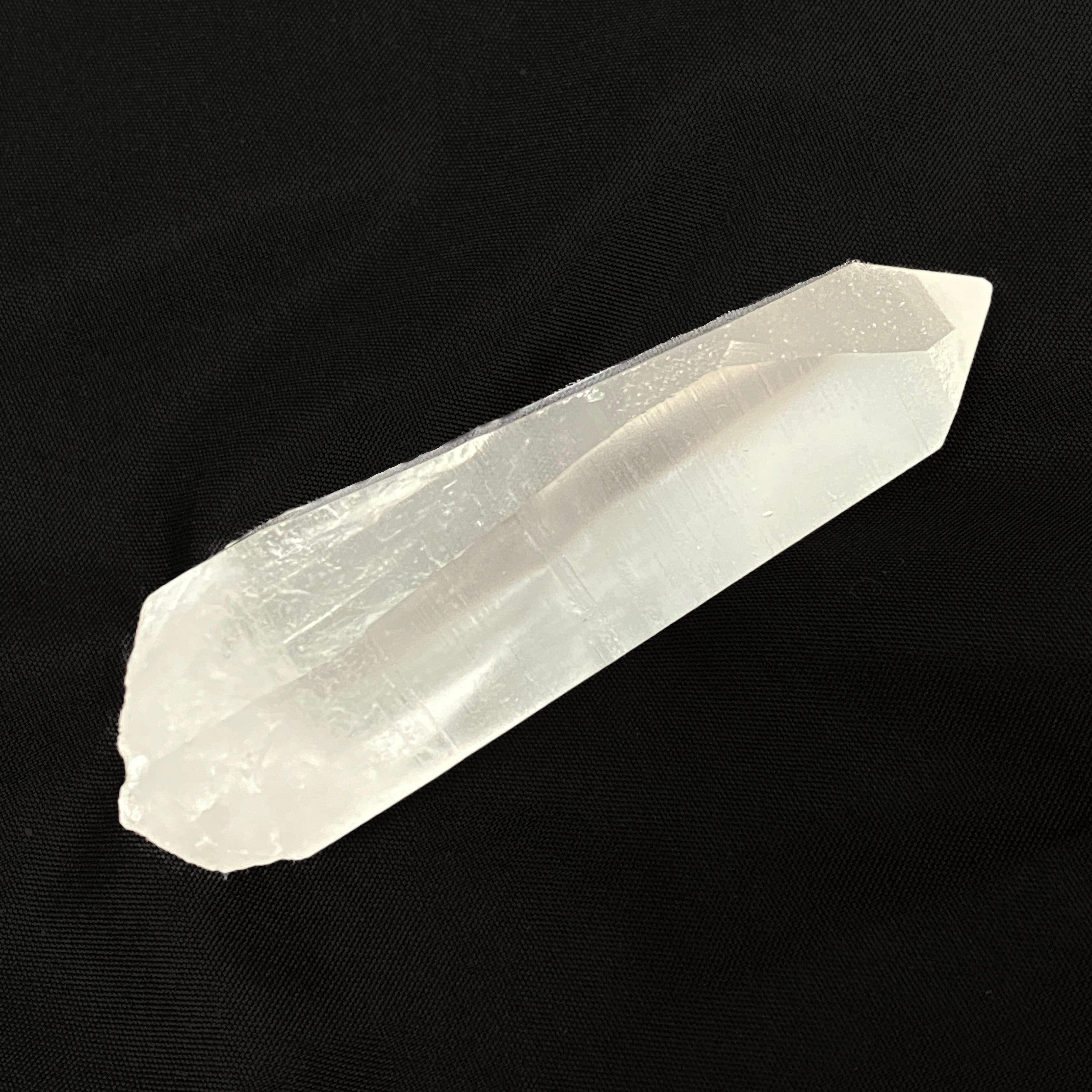 Lemurian Seed Crystal 109g 89x34mm High Quality Healing Stone for Meditation, Energy Work & Spiritual Growth - Perfect for Reiki, Chakra Balancing & Home Decor