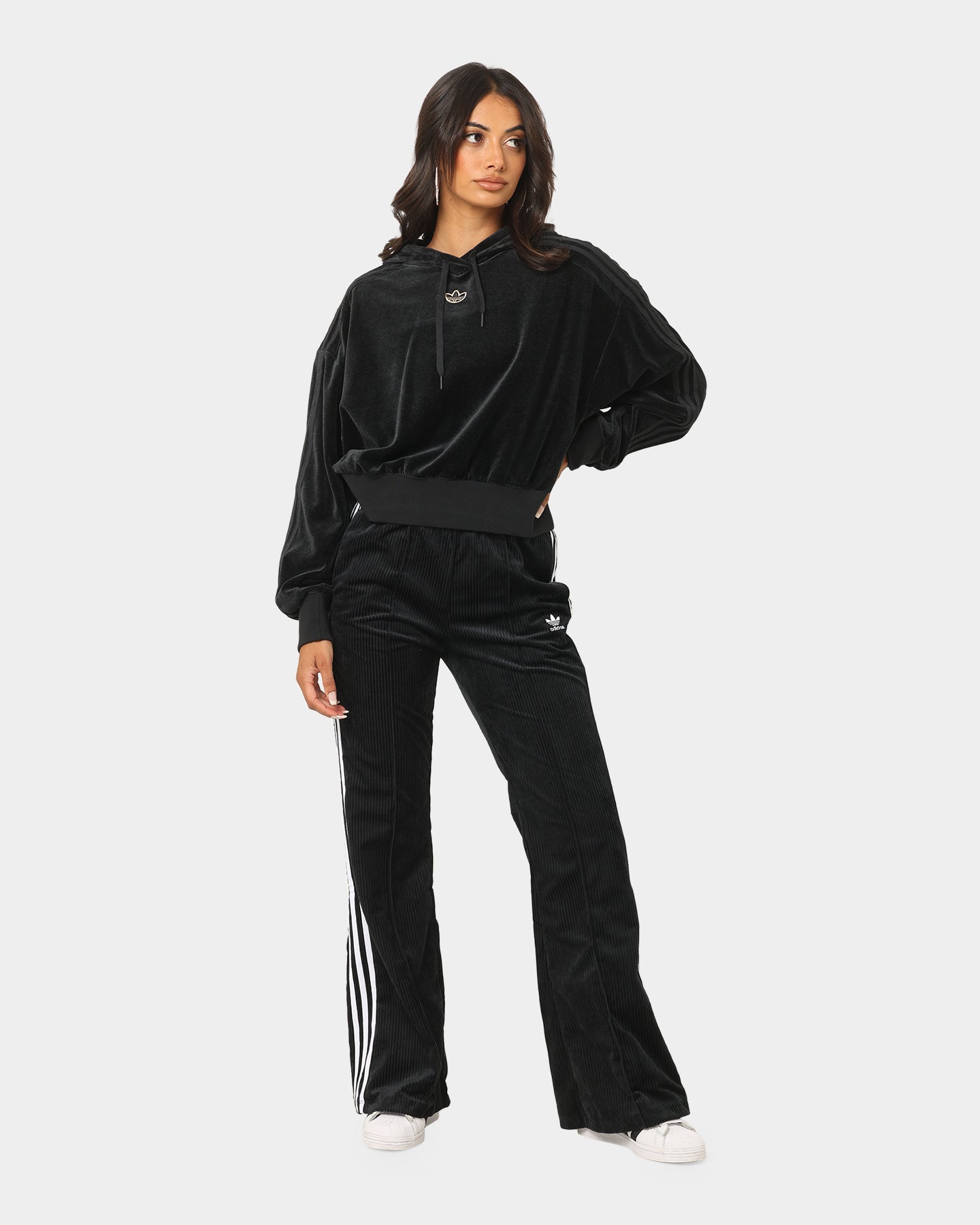 Adidas Women's Adicolor Classics Chunky Velour Sweatpants - Black | Comfortable Lounge Pants for Casual Wear, Yoga & Running