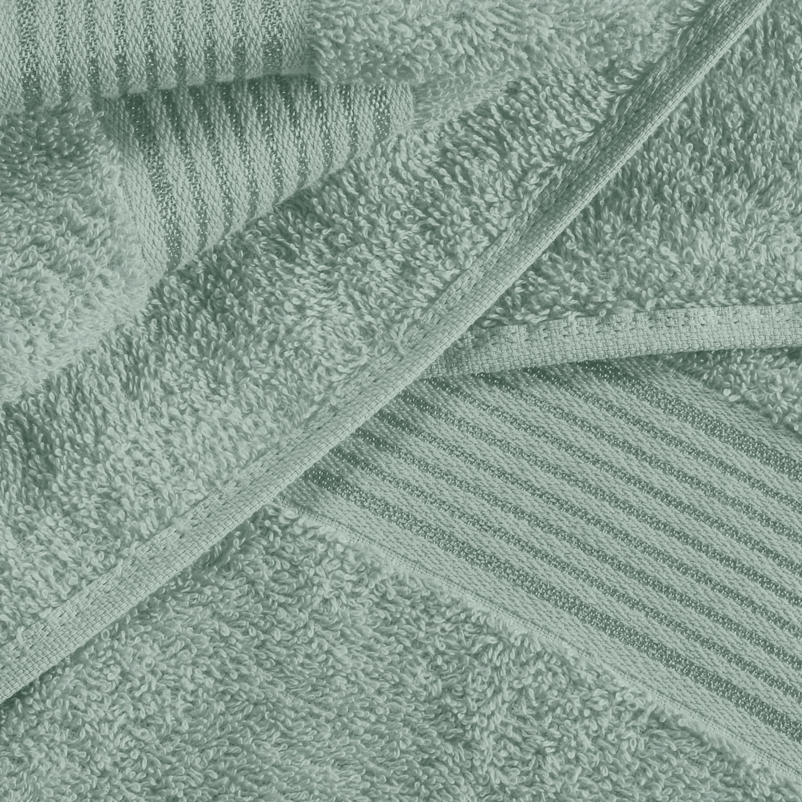 Belizzi Home 2-Pack Oversized Cotton Bath Towels 28x55 Inches - Ultra Absorbent, Quick Dry, Lightweight - Perfect for Gym, Travel, Camping & Pool Use - Jade Green