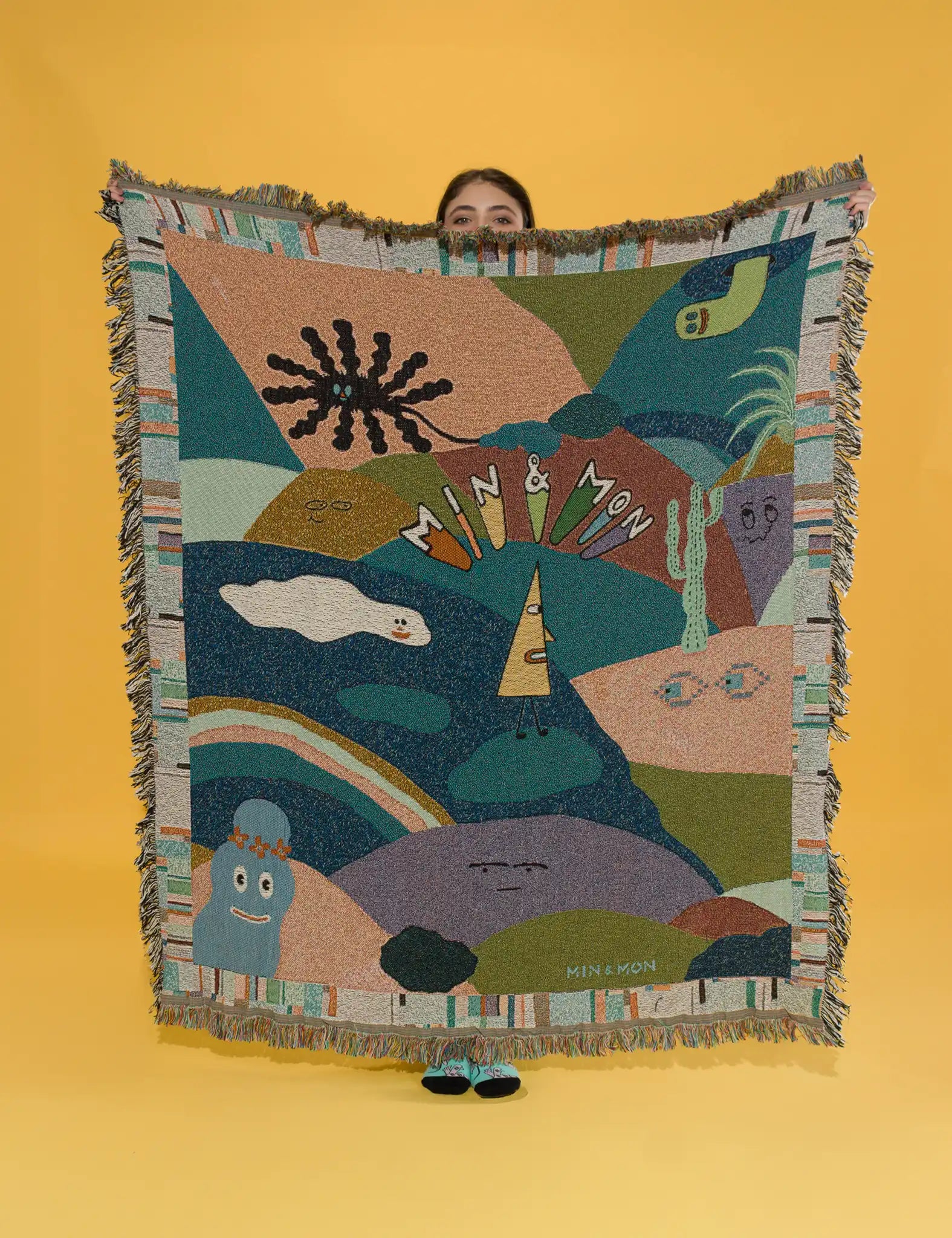 Soft Cotton Blanket - Ultimate Cuddle Companion for Cozy Nights | Happy Mountains Design | Perfect for Bed, Sofa & Travel