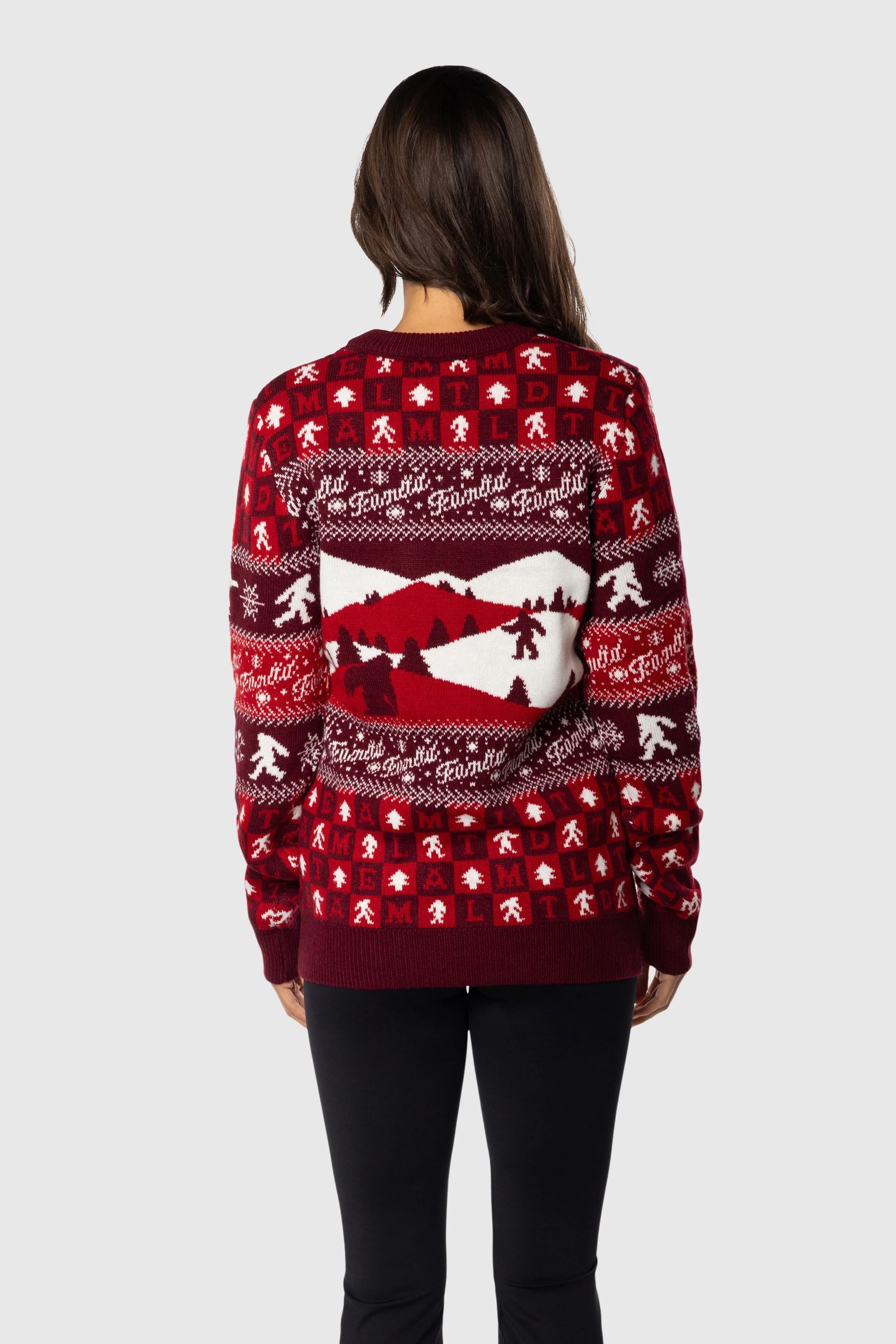 YETI Party Sweater - Warm & Cozy Pullover for Winter Holidays, Christmas & Festive Gatherings - Perfect for Outdoor Events & Casual Wear