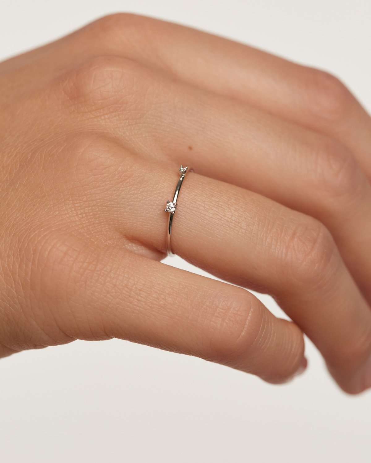 GRID Kita Silver Ring for Women - Elegant Stackable Minimalist Band Jewelry Gift for Her - Perfect for Everyday Wear, Date Nights & Special Occasions