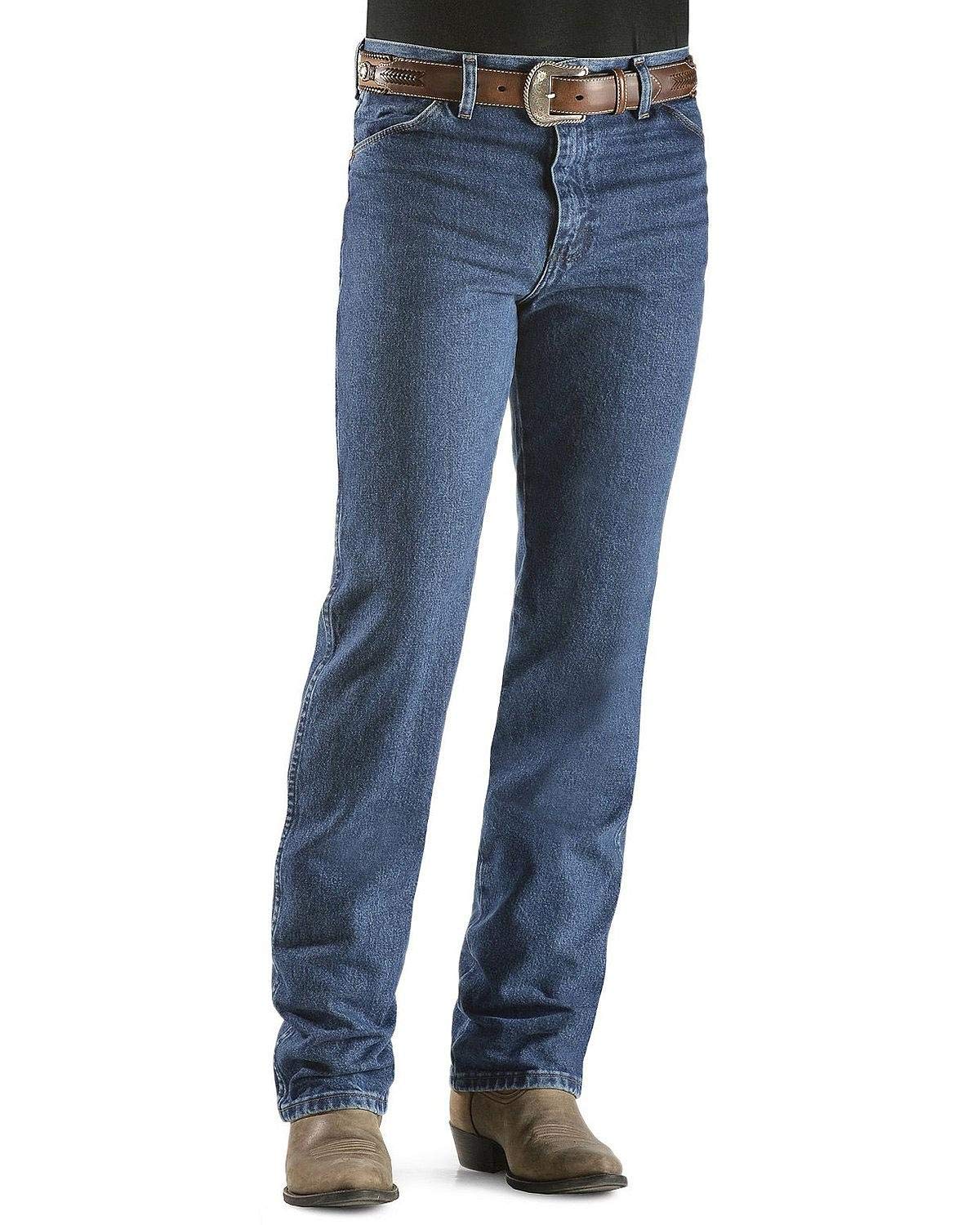 Wrangler Men's Straight Fit Jeans - Classic Comfort for Everyday Wear | Perfect for Casual Outfits, Work & Outdoor Activities