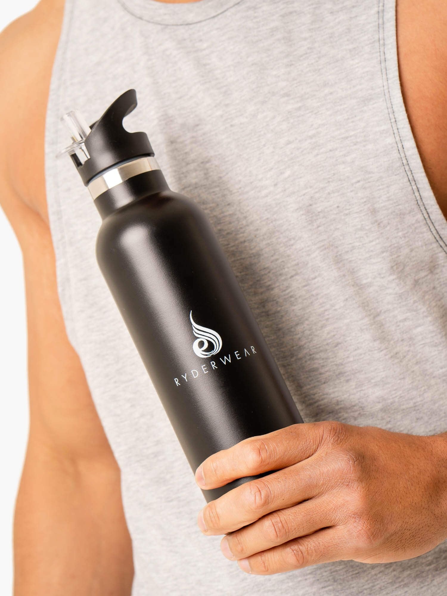 Premium Stainless Steel Water Bottle - 20oz, Black, Vacuum Insulated, Leak Proof, BPA Free - Perfect for Gym, Hiking, Travel & Everyday Hydration