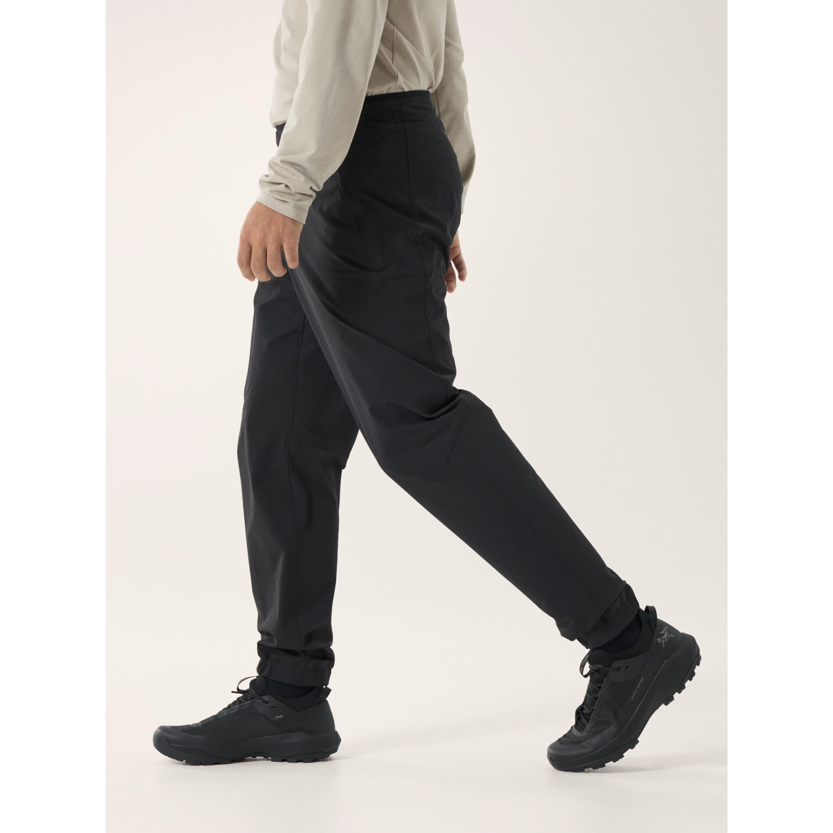 Arc'teryx Men's Gamma Jogger Pants - Lightweight, Water-Resistant & Breathable Outdoor Jogging Pants for Hiking, Running & Casual Wear