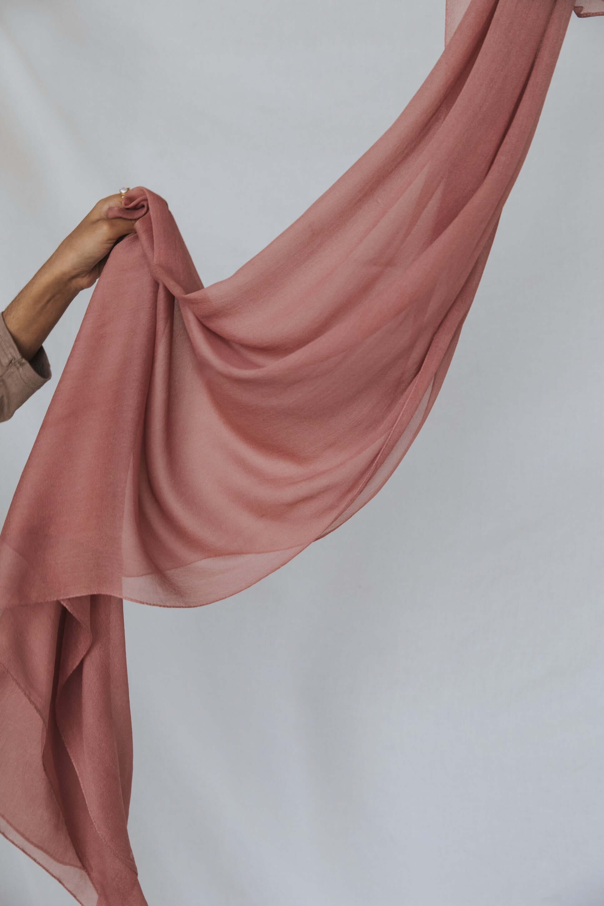 Rose Gold Silk Chiffon Fabric - Luxurious & Shimmery Material for Elegant Dresses, Scarves & Home Decor