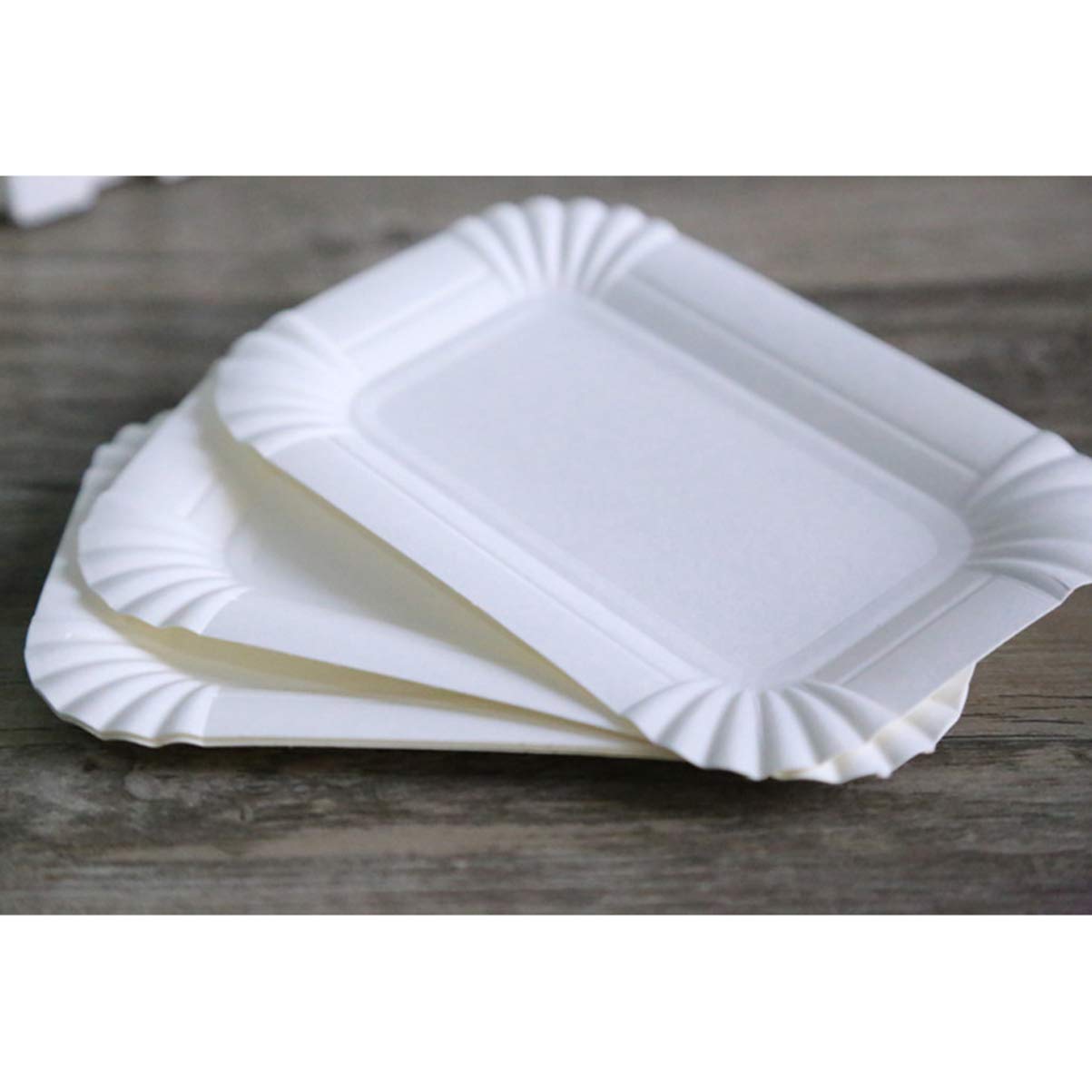 Eco-Friendly White Rectangular Paper Cake Plates - Disposable Party Plates for Birthday, BBQ, Picnic & Fruit Serving | Bulk Paper Food Trays for Events & Gatherings