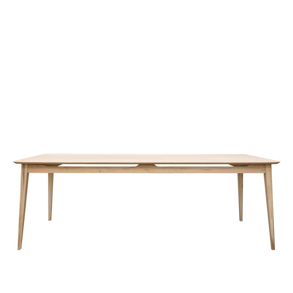 Rokke 220cm Oak Dining Table – Solid Wood Modern Farmhouse Style for Large Dining Rooms & Open Concept Spaces