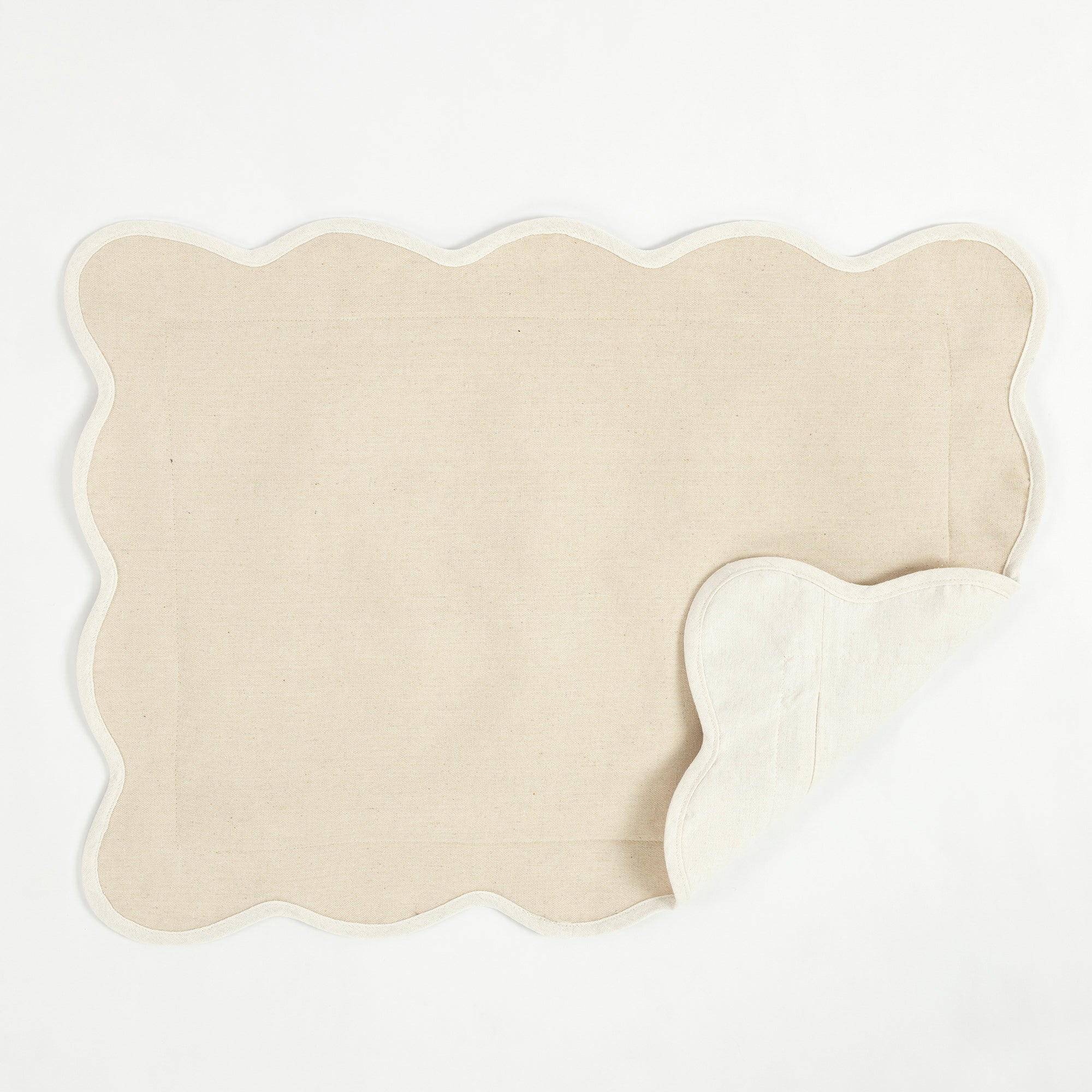 Coastal Chic Scalloped Edge Throw Pillow Cover - Decorative Cushion Case for Beach House, Boho Bedroom & Farmhouse Decor