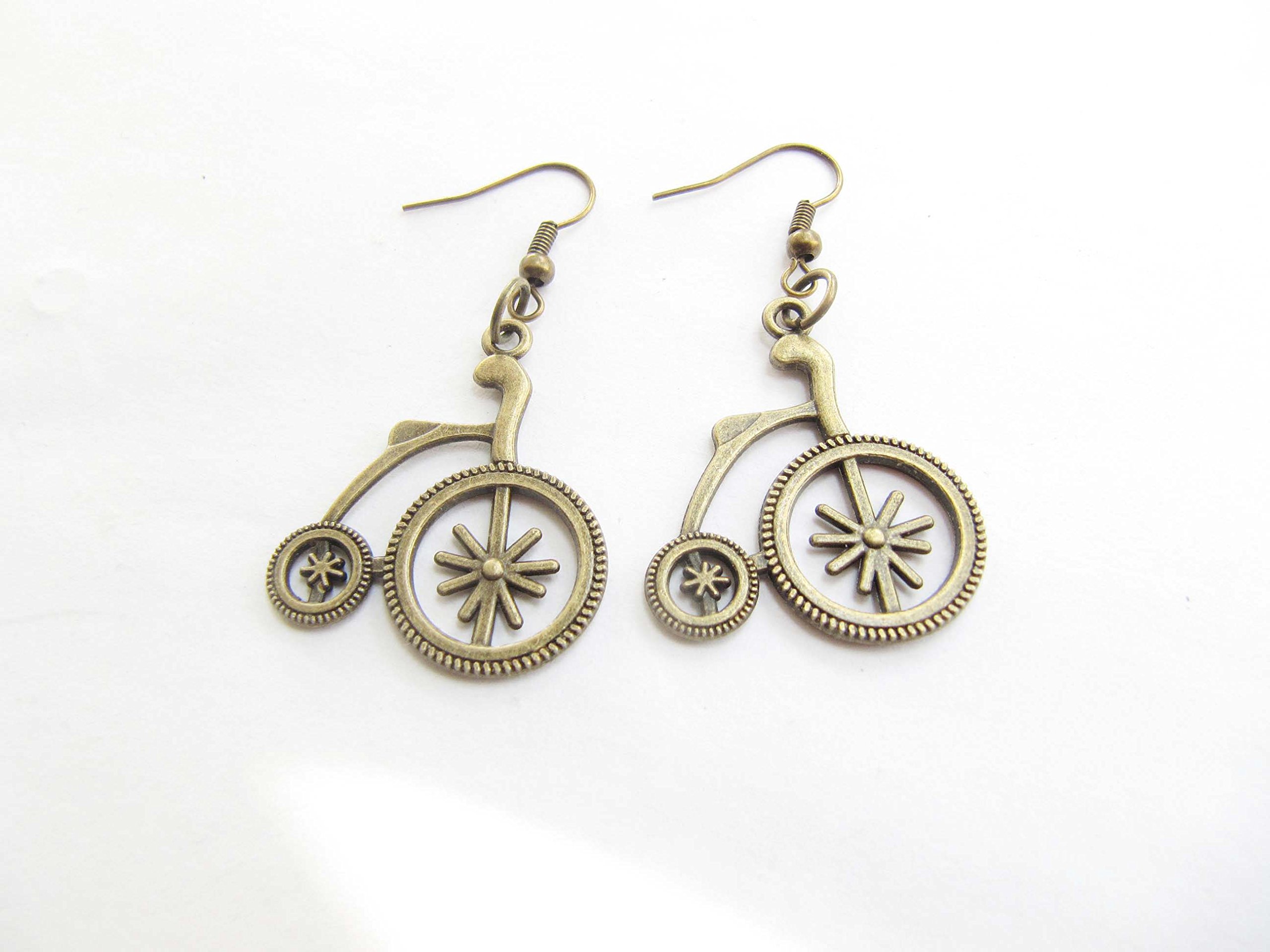 Bicycle Earrings for Women - Cycling Jewelry Gift for Bike Lovers - Dangle Road Bike Earrings - Cyclist Athletic Accessories - Perfect for Cycling Enthusiasts, Bike Races & Outdoor Adventures