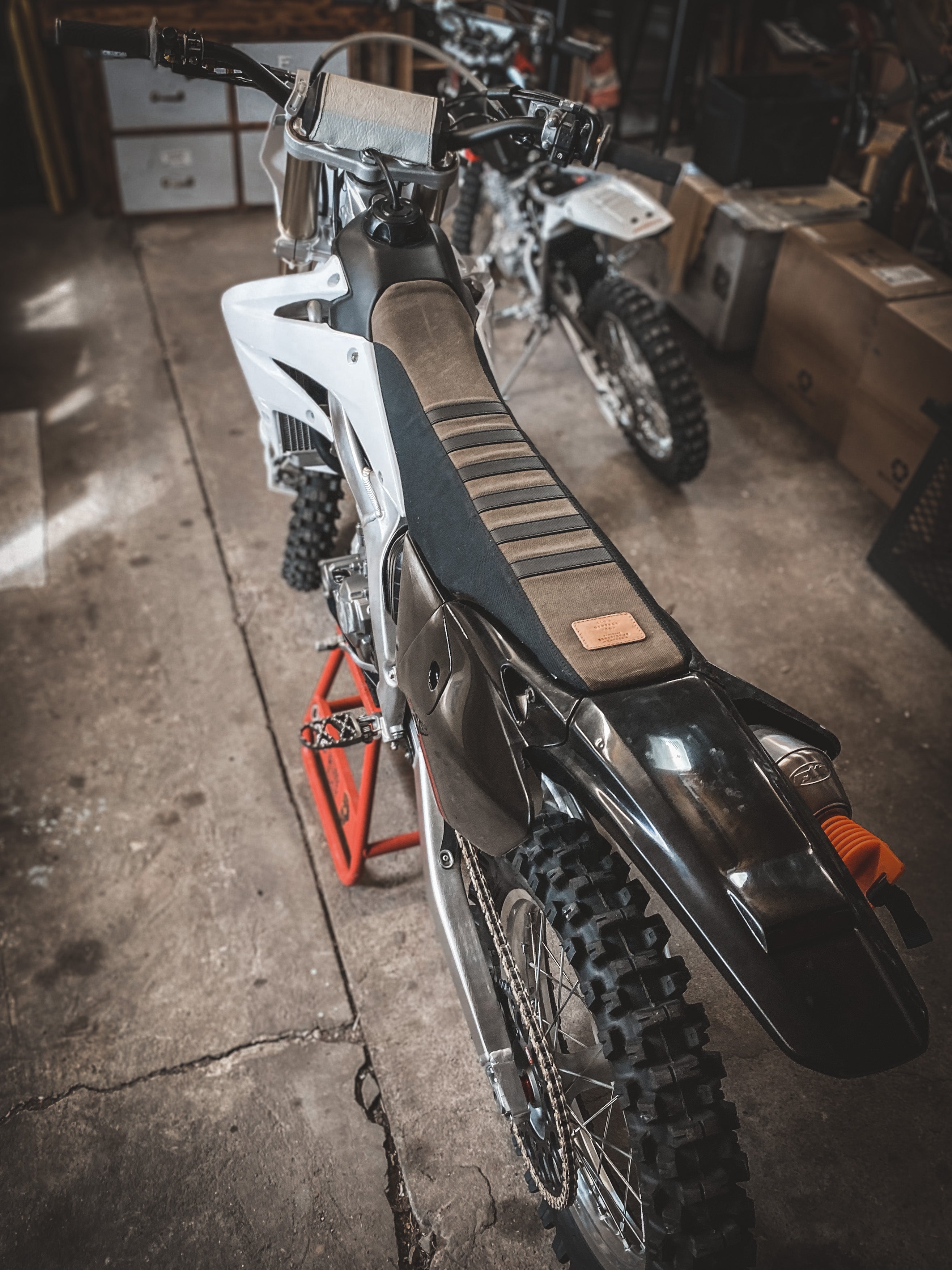 Premium Motorcycle Seat Reupholstery Kit - High-Quality Vinyl Replacement Cover for Harley, Honda, Yamaha - DIY Comfort Upgrade for Long Rides & Custom Bike Styling