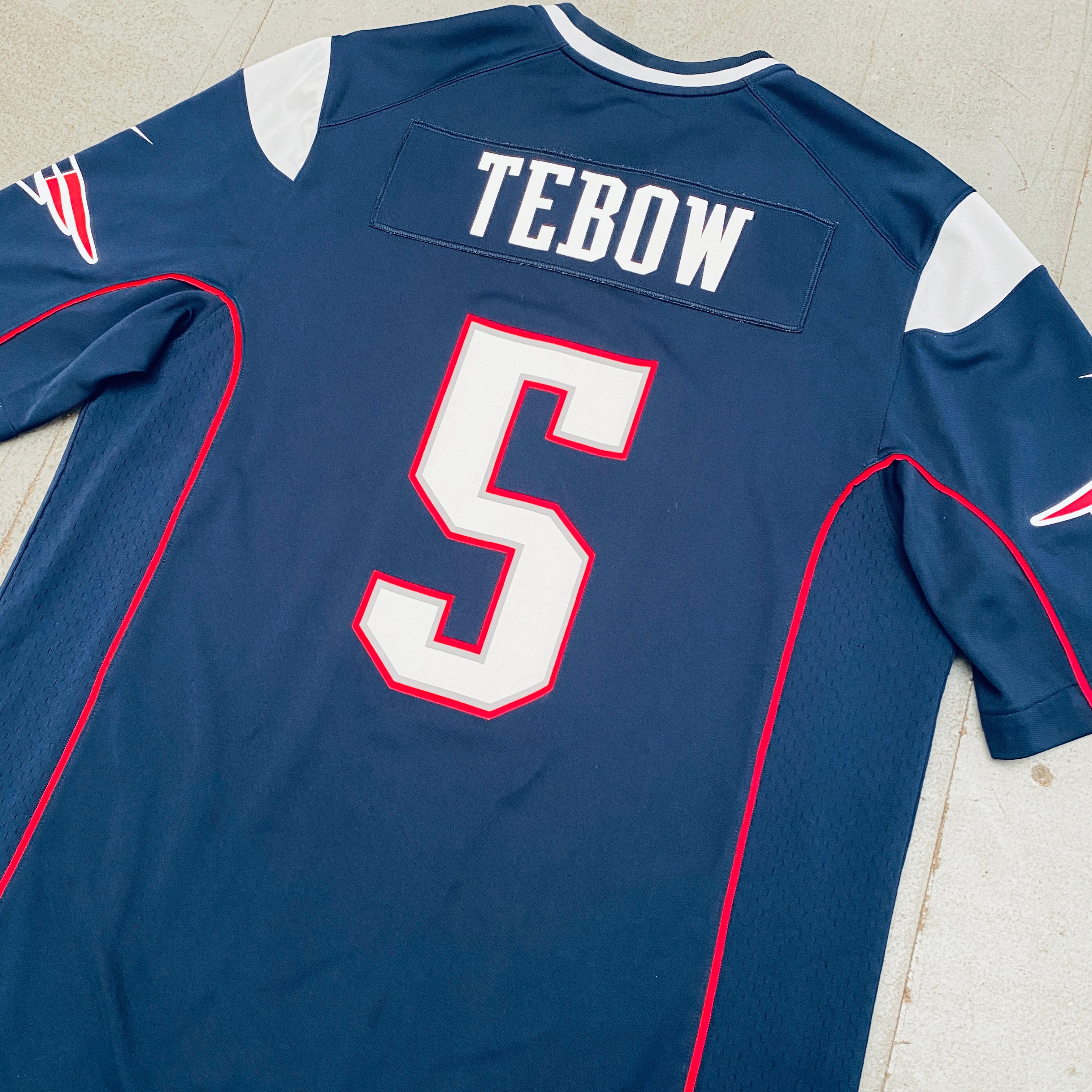 New England Patriots Tim Tebow 2013 Jersey (Large) - Official NFL Football Fan Gear for Games & Tailgating