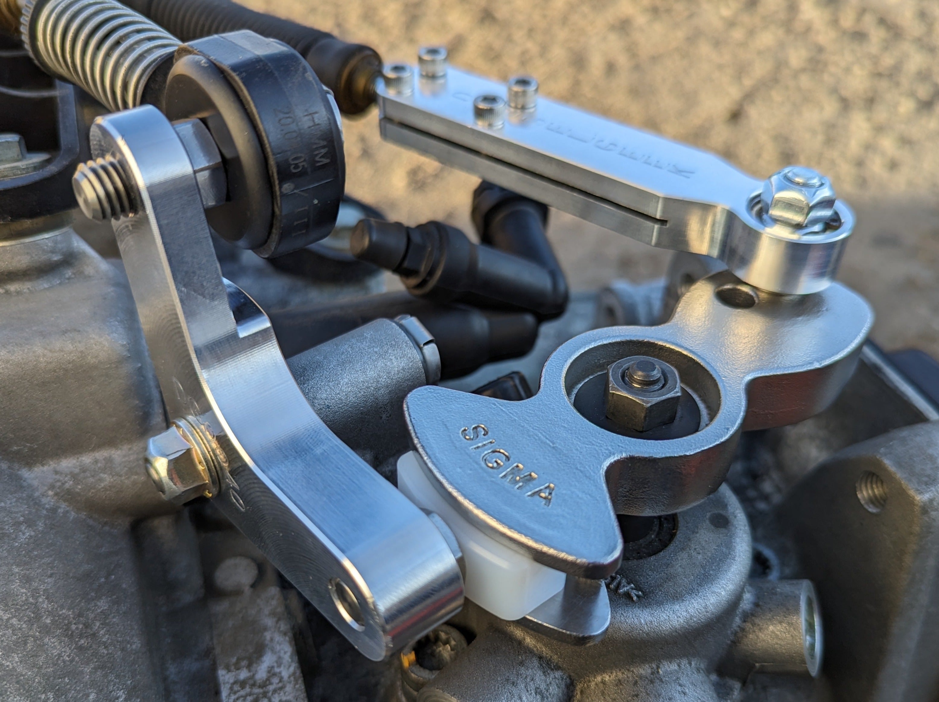 Sigma 5 Five Speed Short Shifter Kit - Compatible with VW Golf MK5, MK6, MK7 GTI & Jetta - Improve Gear Shifting Performance for Racing & Daily Driving