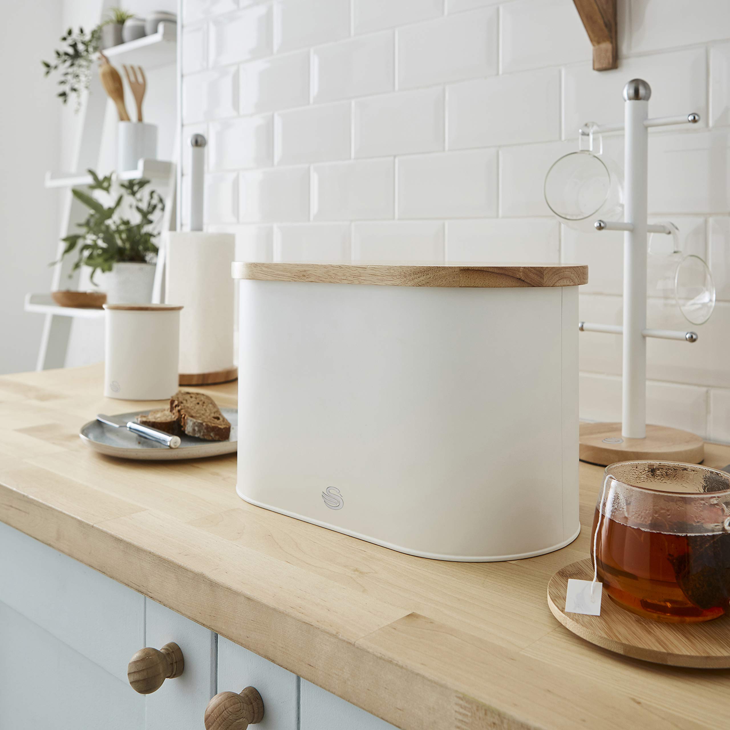 Nordic Scandi Bread Bin with Bamboo Cutting Board Lid - Swan SWKA17512WHTN | White Cotton & Steel Bread Storage Box | Perfect for Kitchen Countertop Organization & Fresh Bread Keeping
