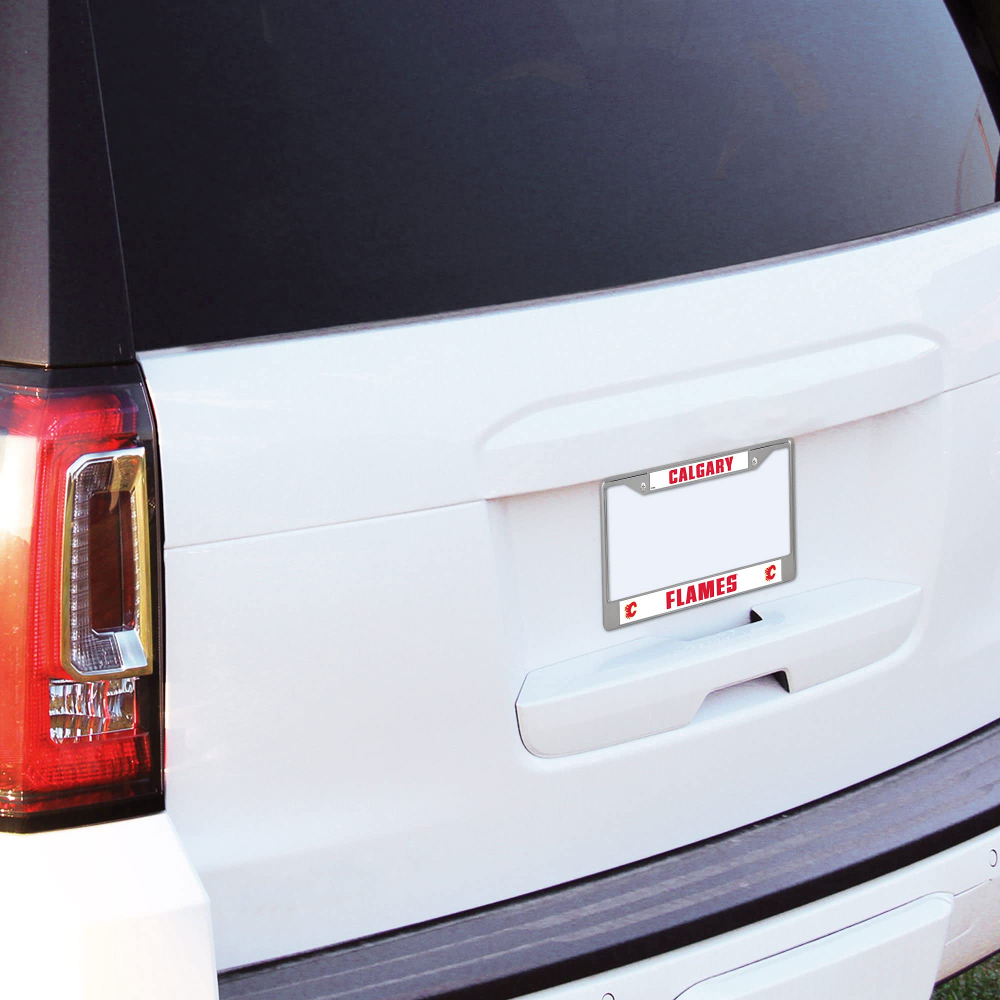 NHL Fan Shop Chrome License Plate Frame - Officially Licensed Team Logo - Perfect for Cars, Trucks & Tailgating