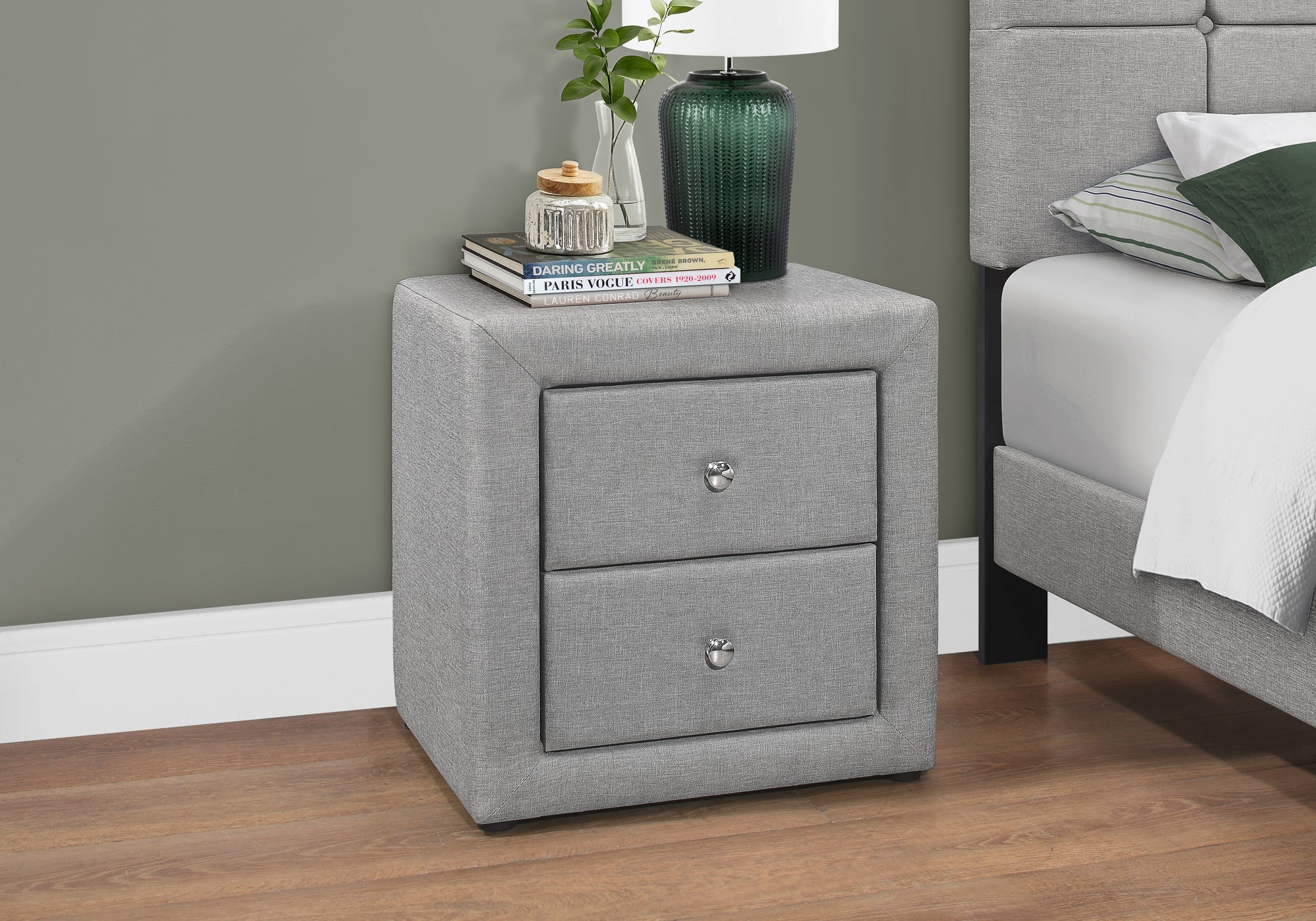 Modern Grey Linen Nightstand - 21 Inch Tall Bedside Table with Storage, Solid Wood Bedroom Accent Furniture for Small Spaces - Perfect for Apartments, Dorms & Cozy Bedrooms
