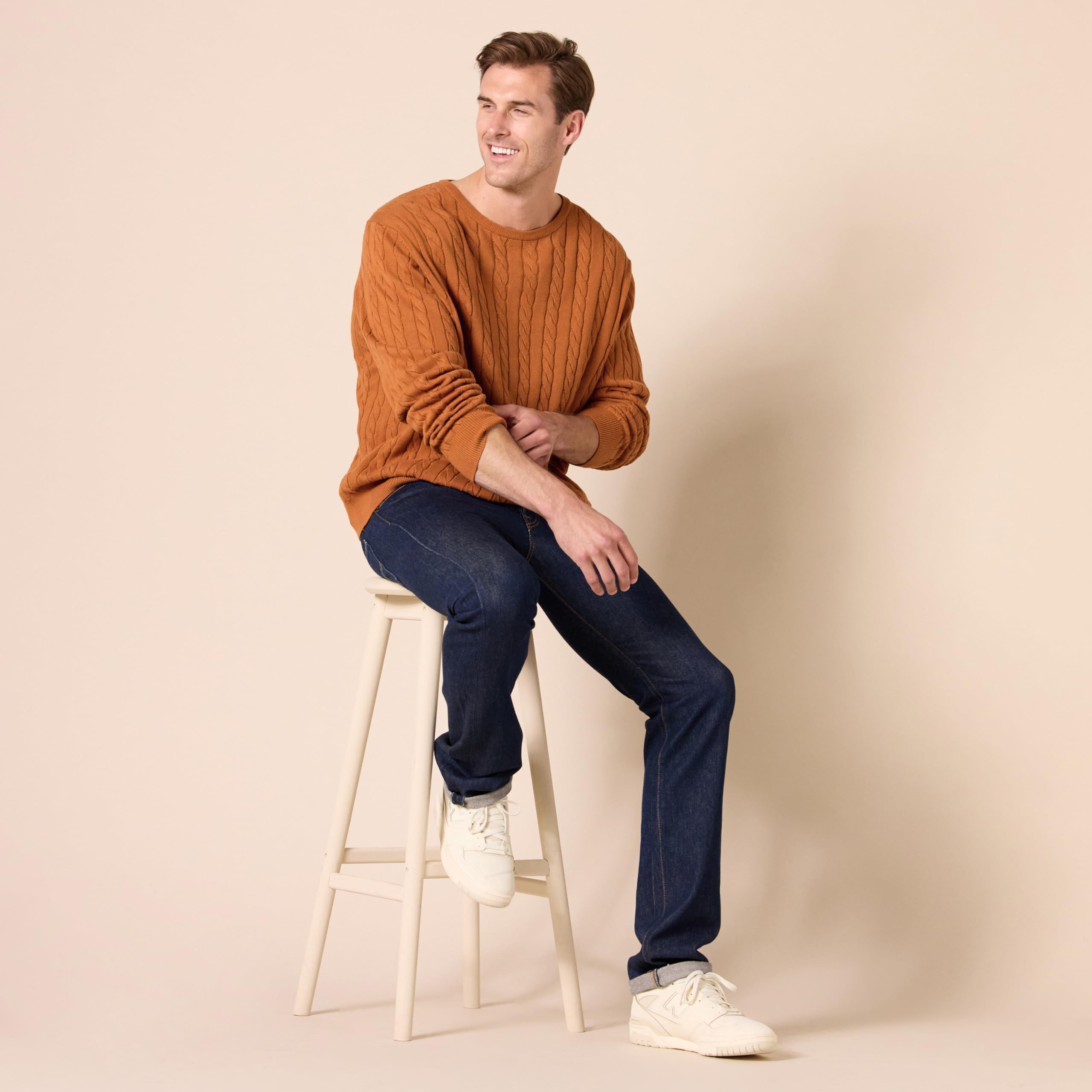 Amazon Essentials Men's Crewneck Cable Knit Cotton Sweater - Soft & Comfortable Winter Pullover for Casual Wear & Office Outfits